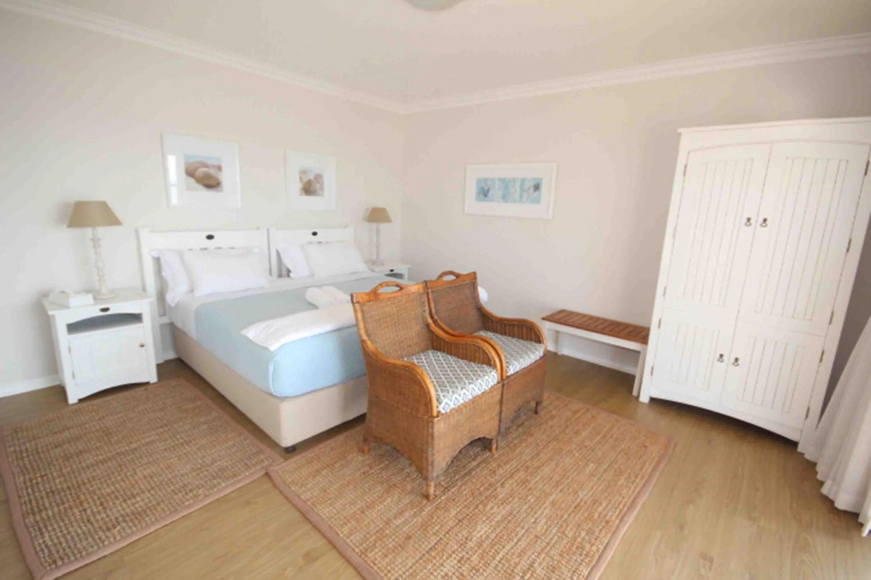 Bed in Fairlight Beach House