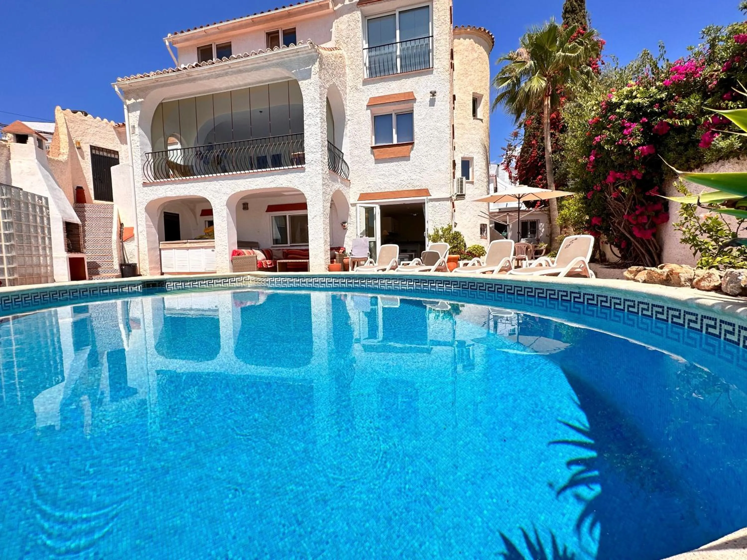 Chimenea 15 Private Pool & Parking by Casasol