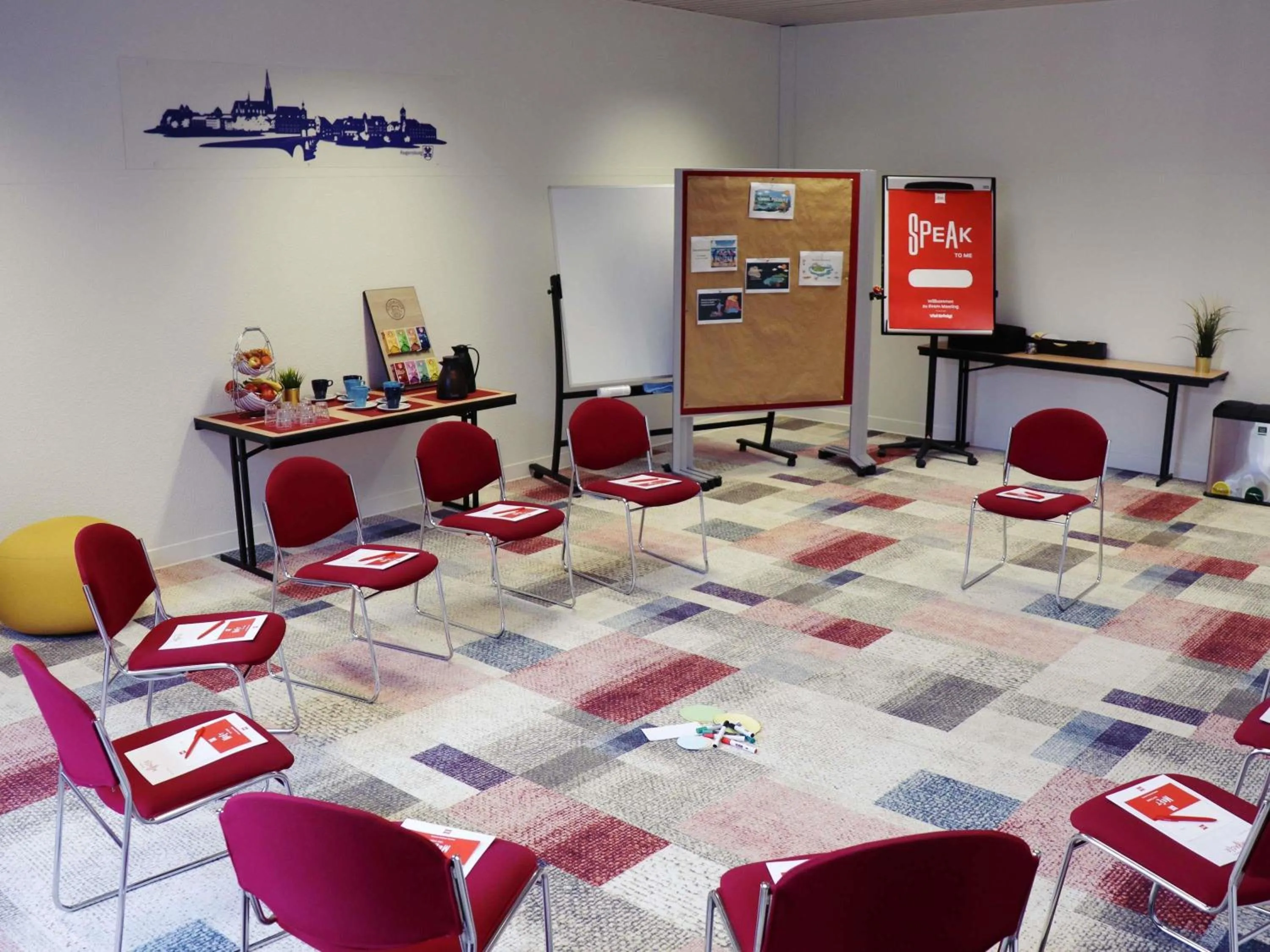 Meeting/conference room in ibis Hotel Regensburg City