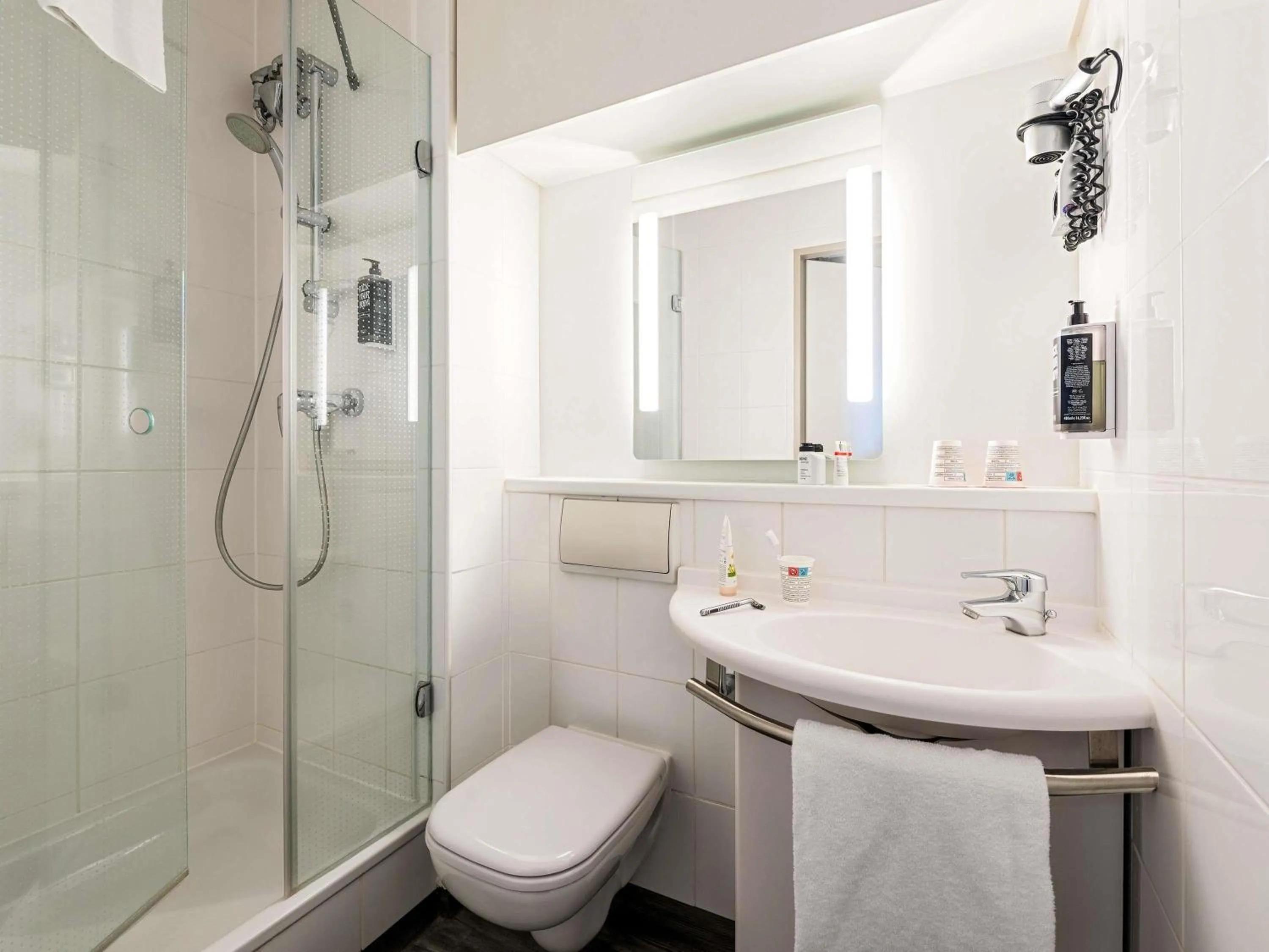 Bedroom in ibis Hotel Regensburg City