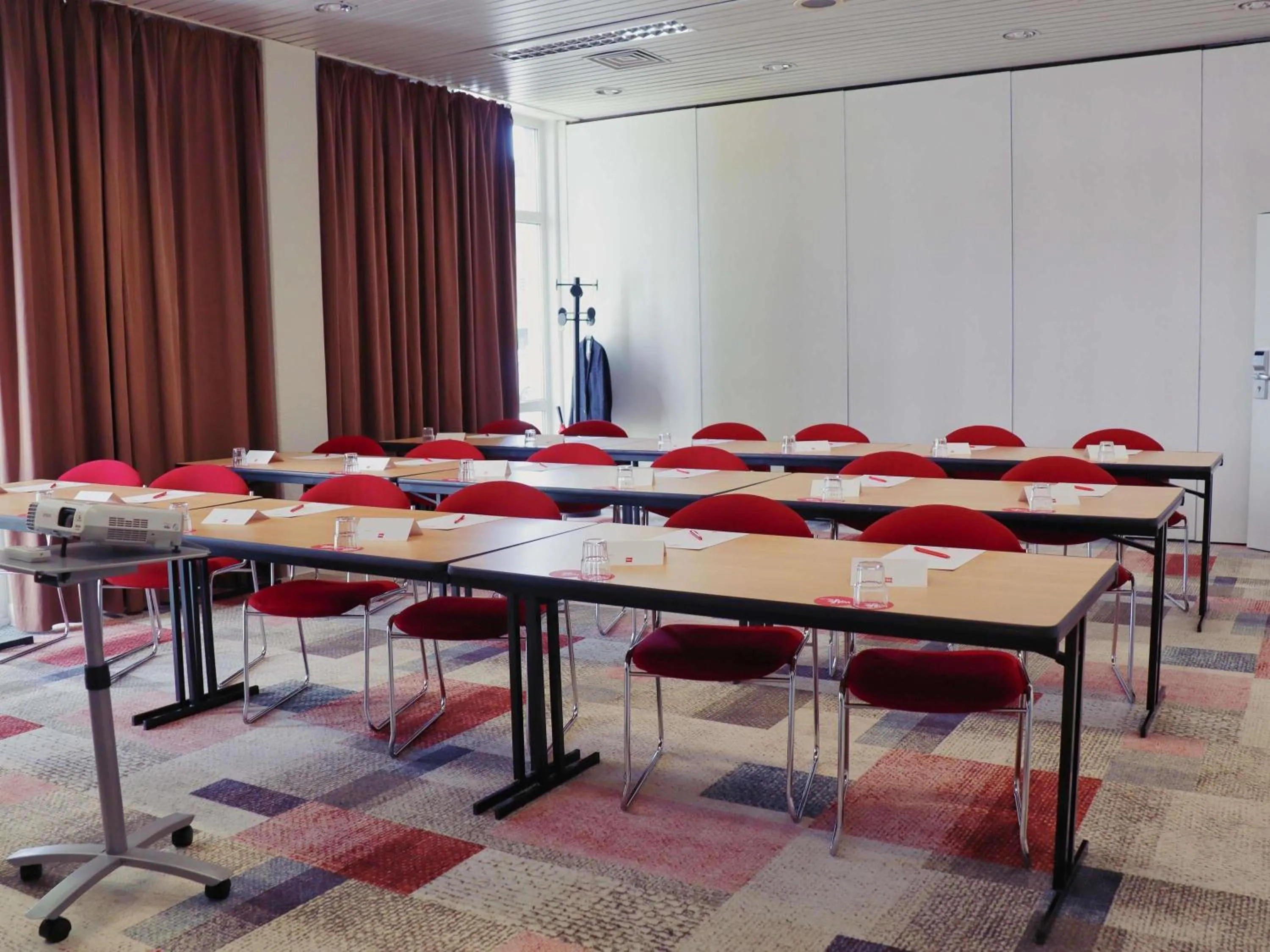 Meeting/conference room in ibis Hotel Regensburg City
