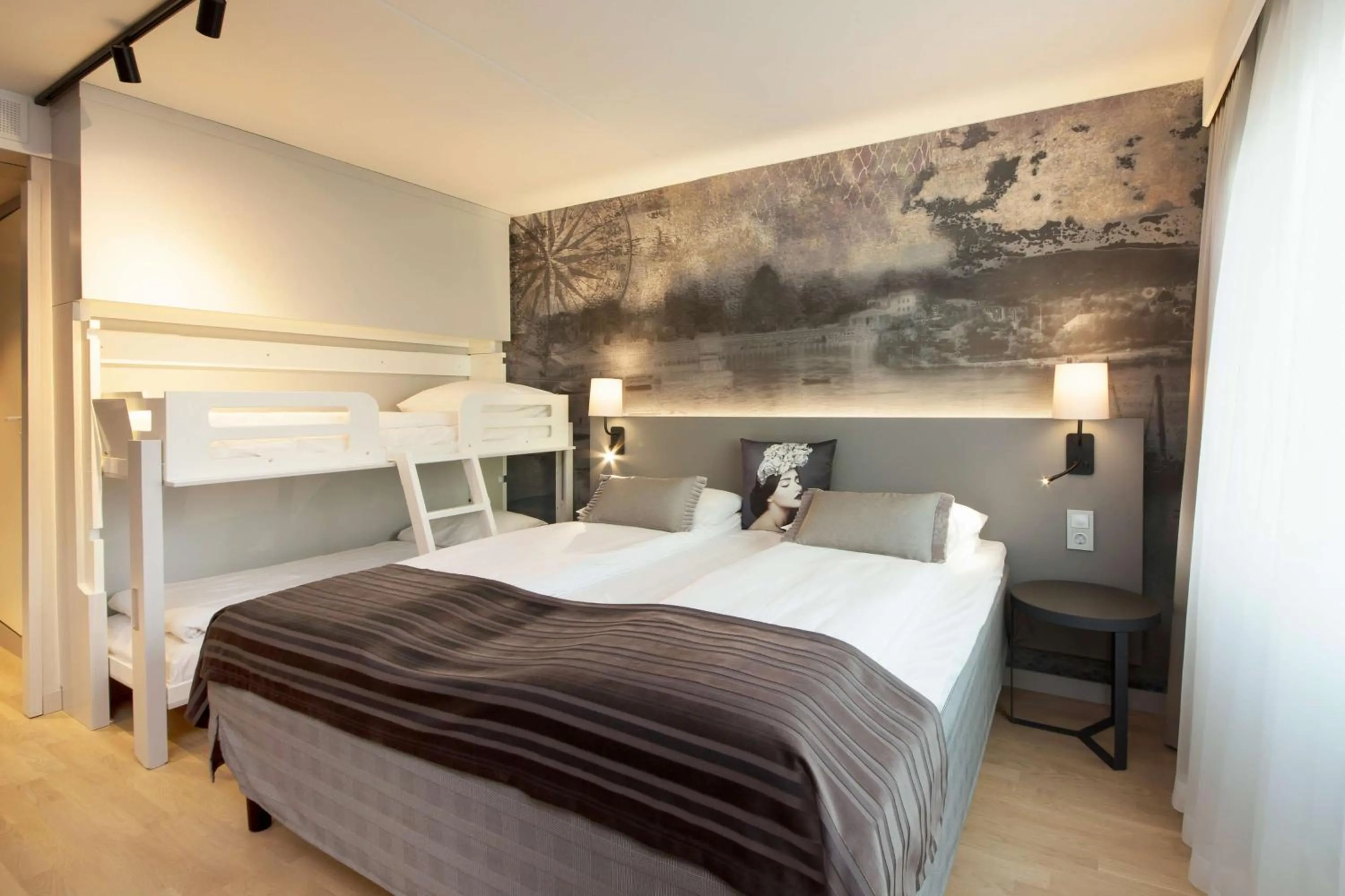 Bedroom, Bed in Scandic Sjølyst