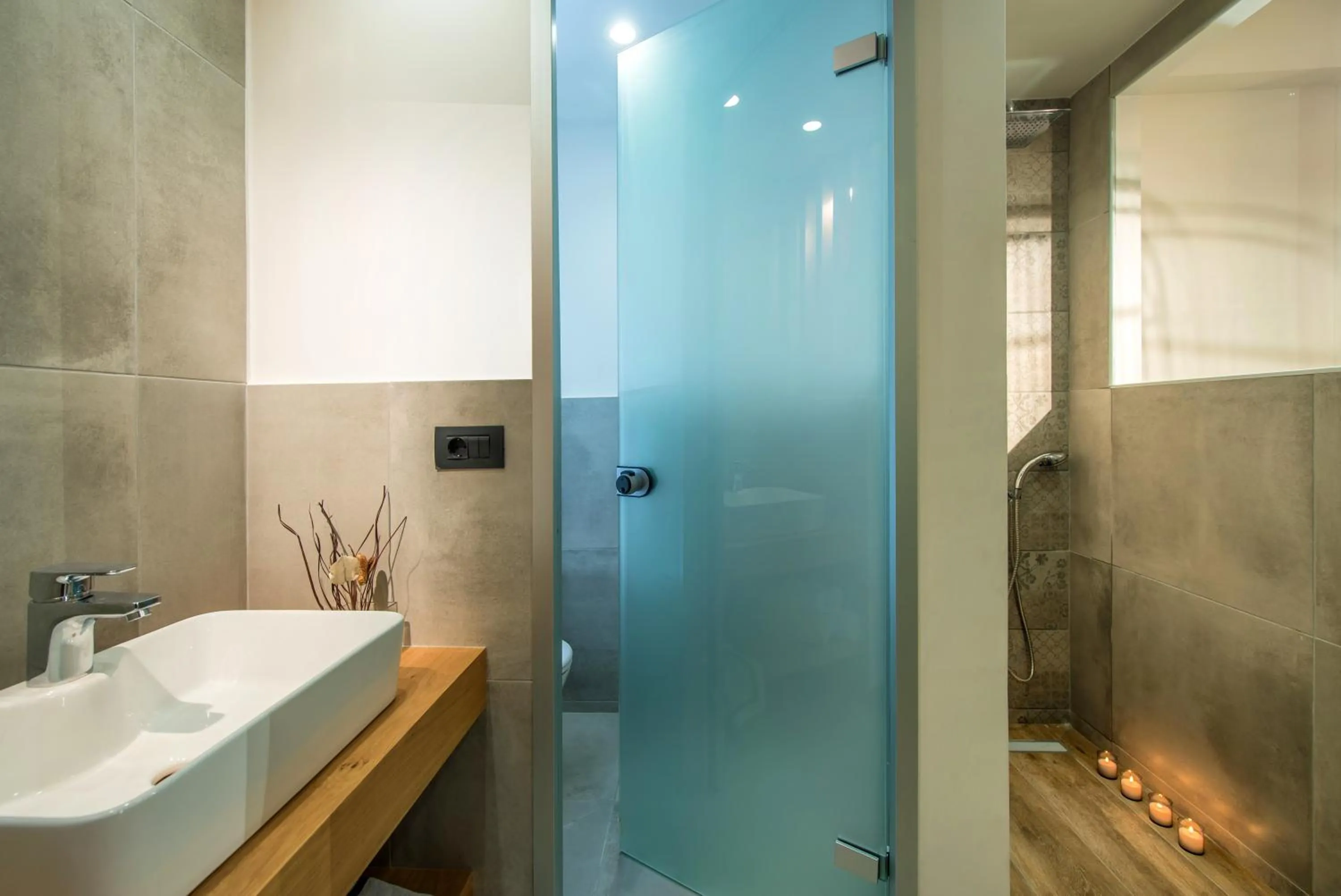 Shower, Bathroom in Casa Blu Boutique Hotel "by Checkin" Adults Only