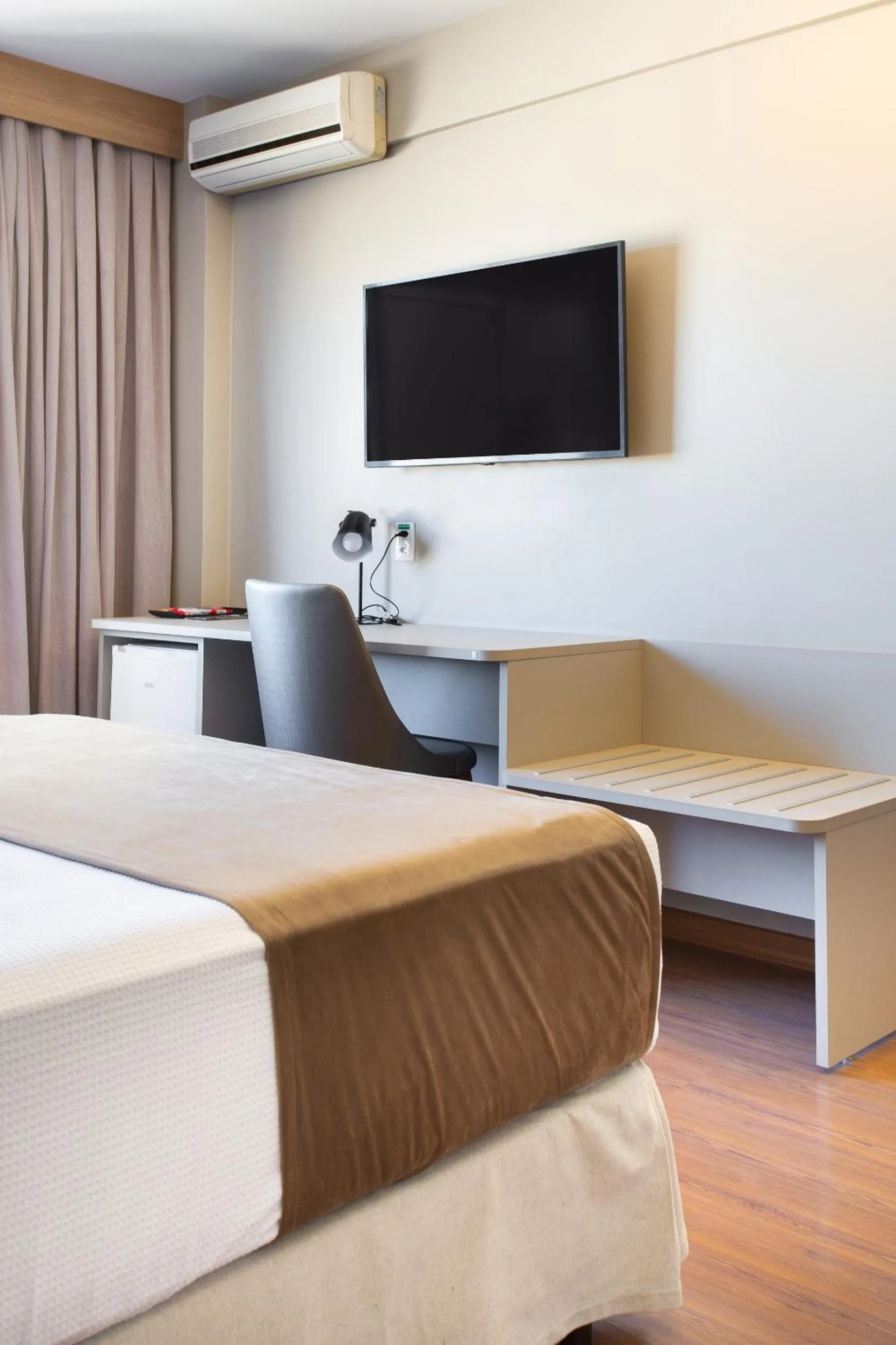 Bed in Jandaia Turismo Hotel