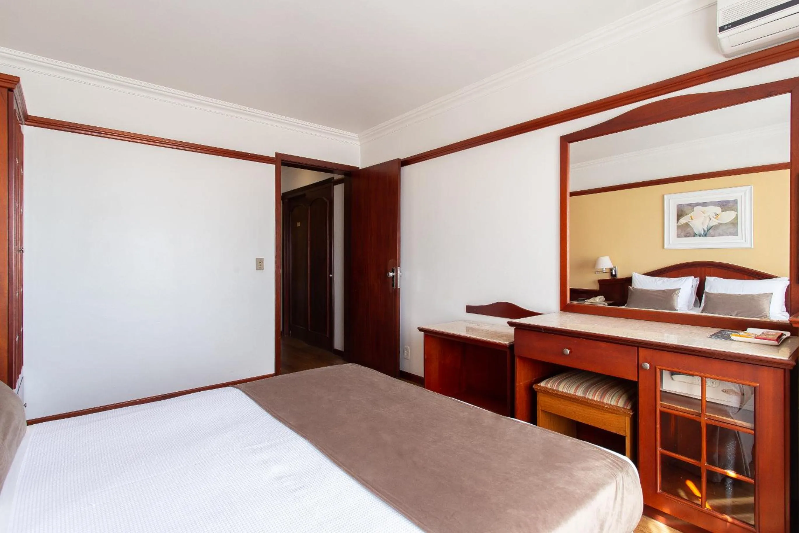 Bed in Jandaia Turismo Hotel