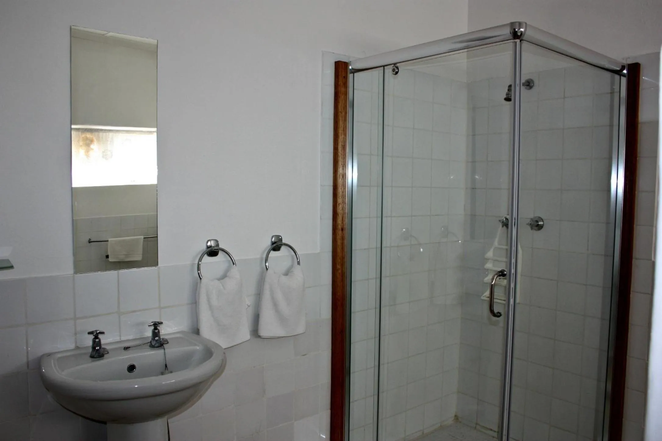 Bathroom in Karoopark Guest House