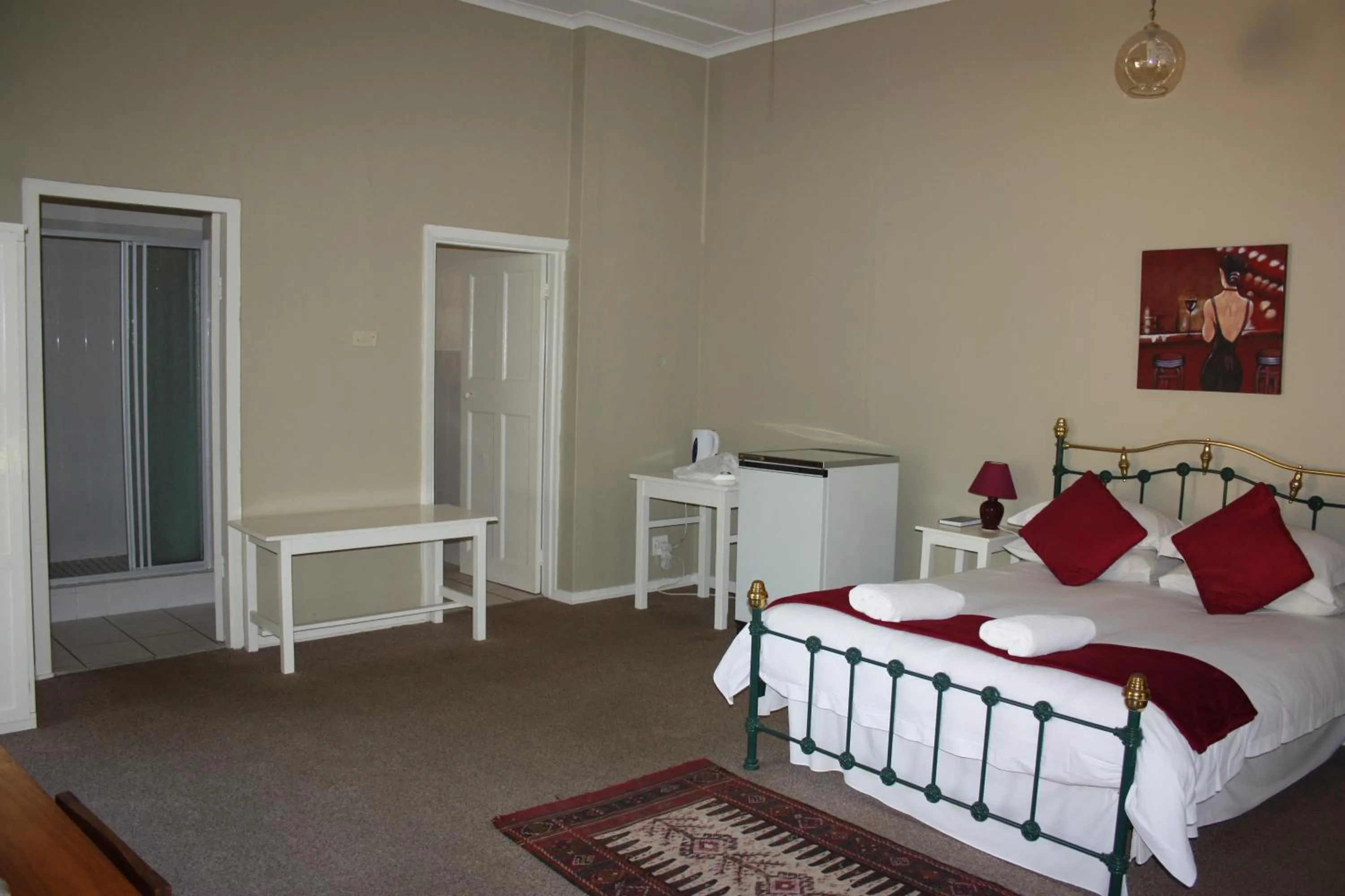 Photo of the whole room, Bed in Karoopark Guest House