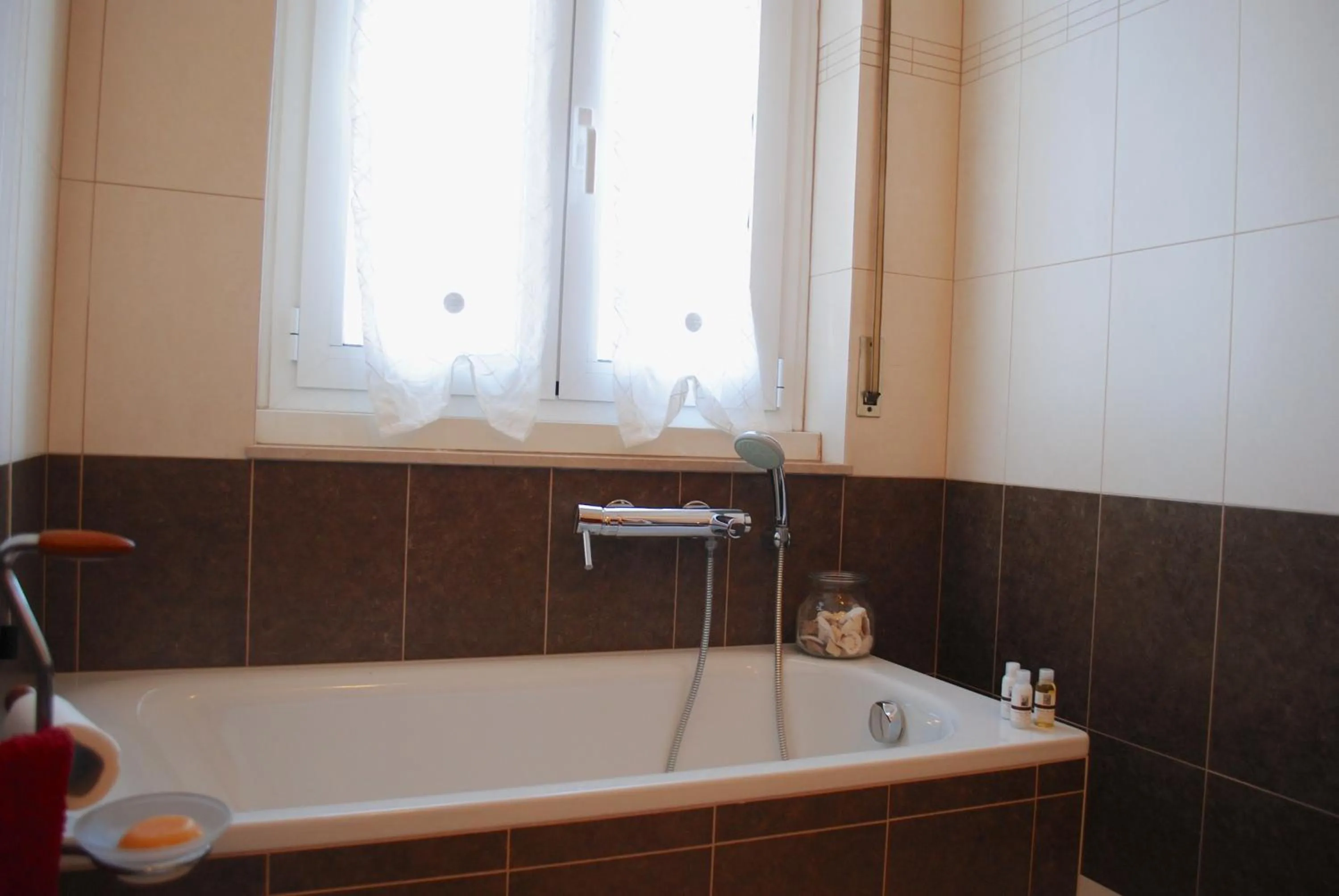 Bathroom in Bnbook-Costantino
