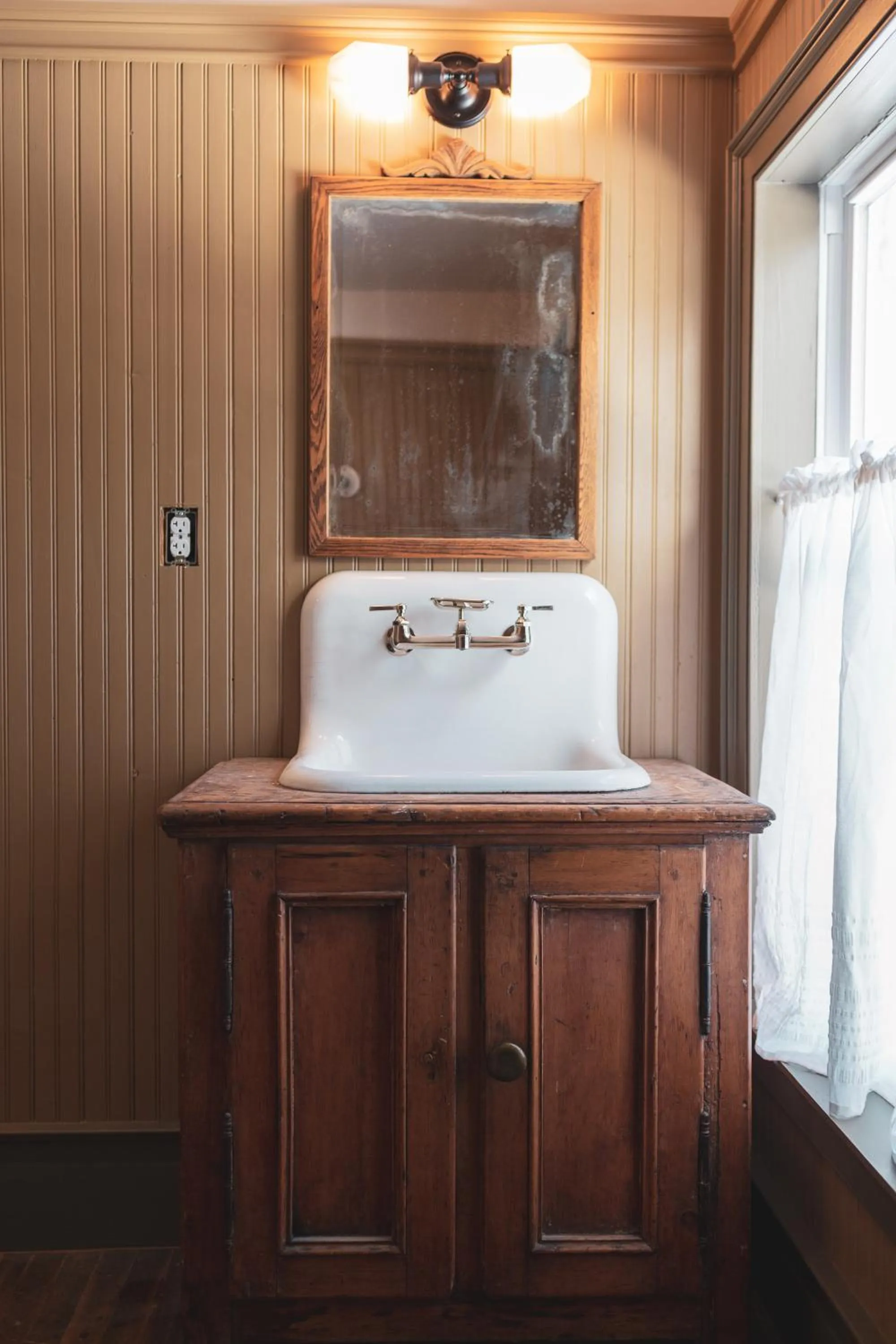 Stonehill's Farmhouse