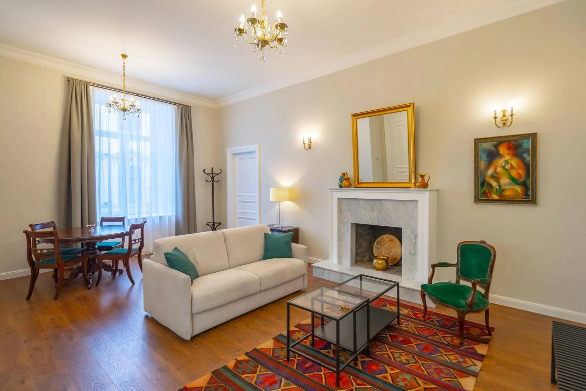 Living room in TIFLIS OPERA Aparthotel