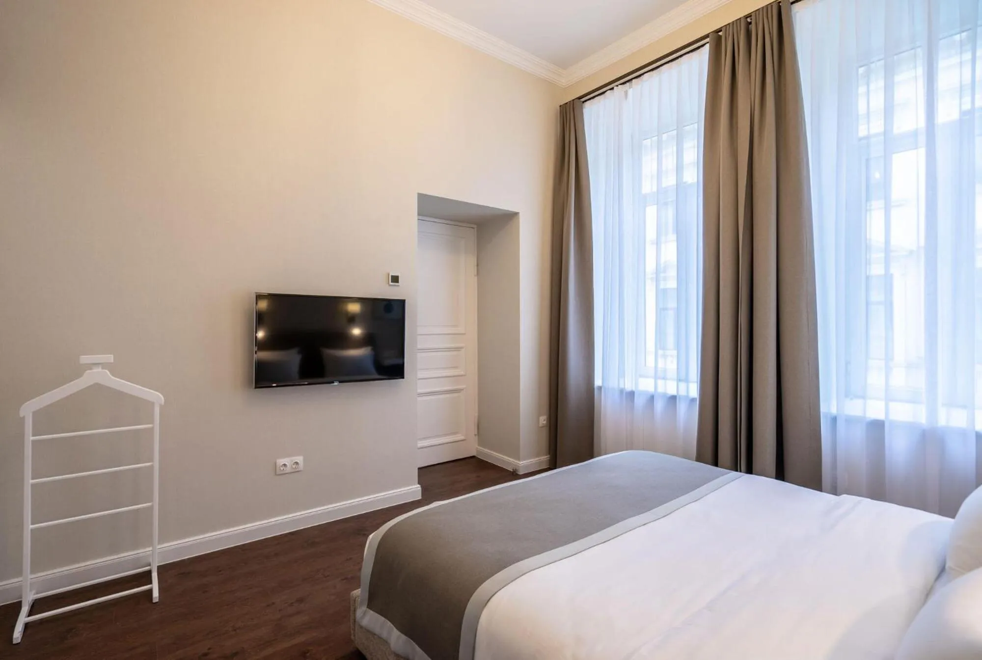 TV and multimedia, Bed in TIFLIS OPERA Aparthotel
