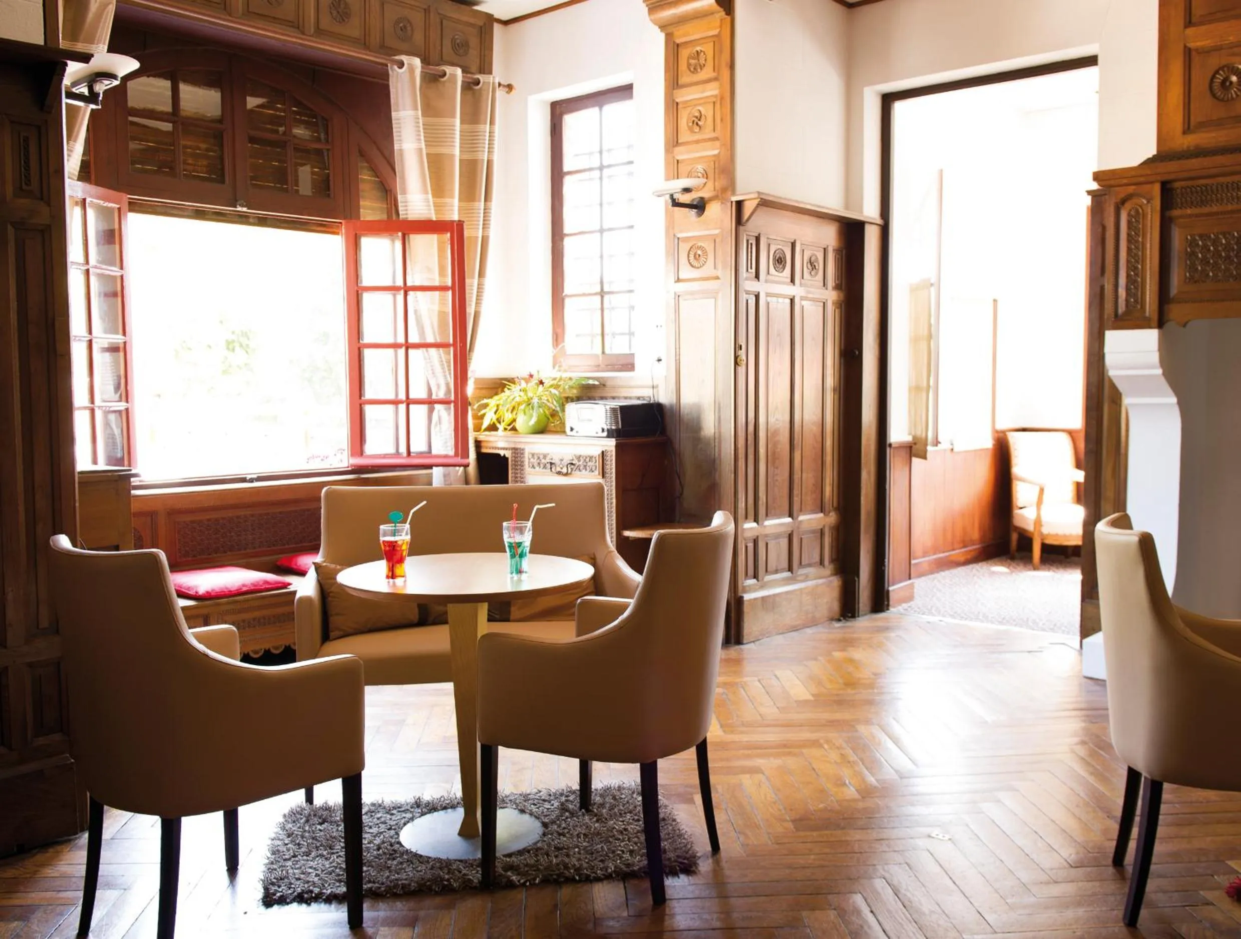 Communal lounge/ TV room in Hôtel & Résidence Vacances Bleues Orhoïtza