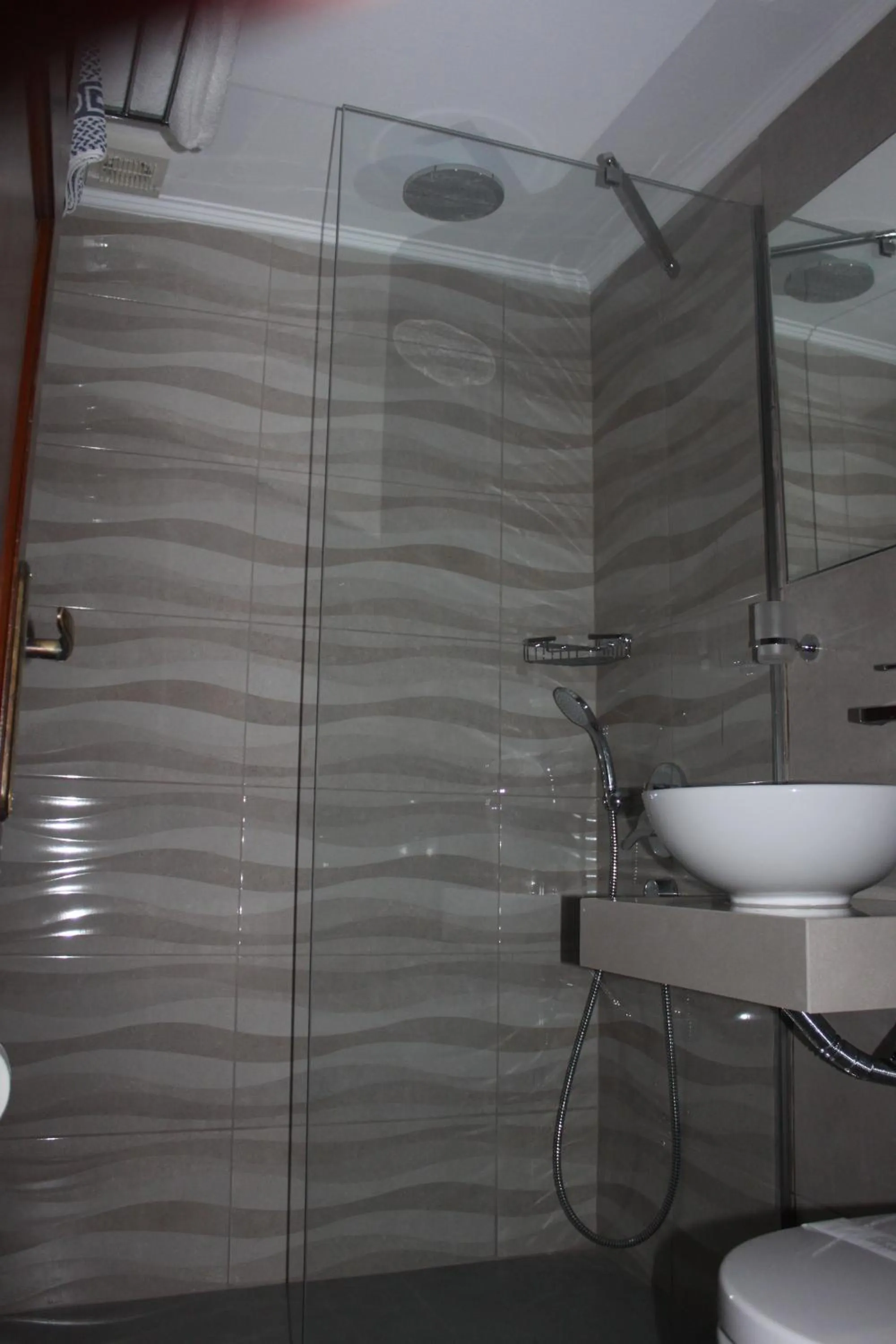 Shower in Sunny Suites