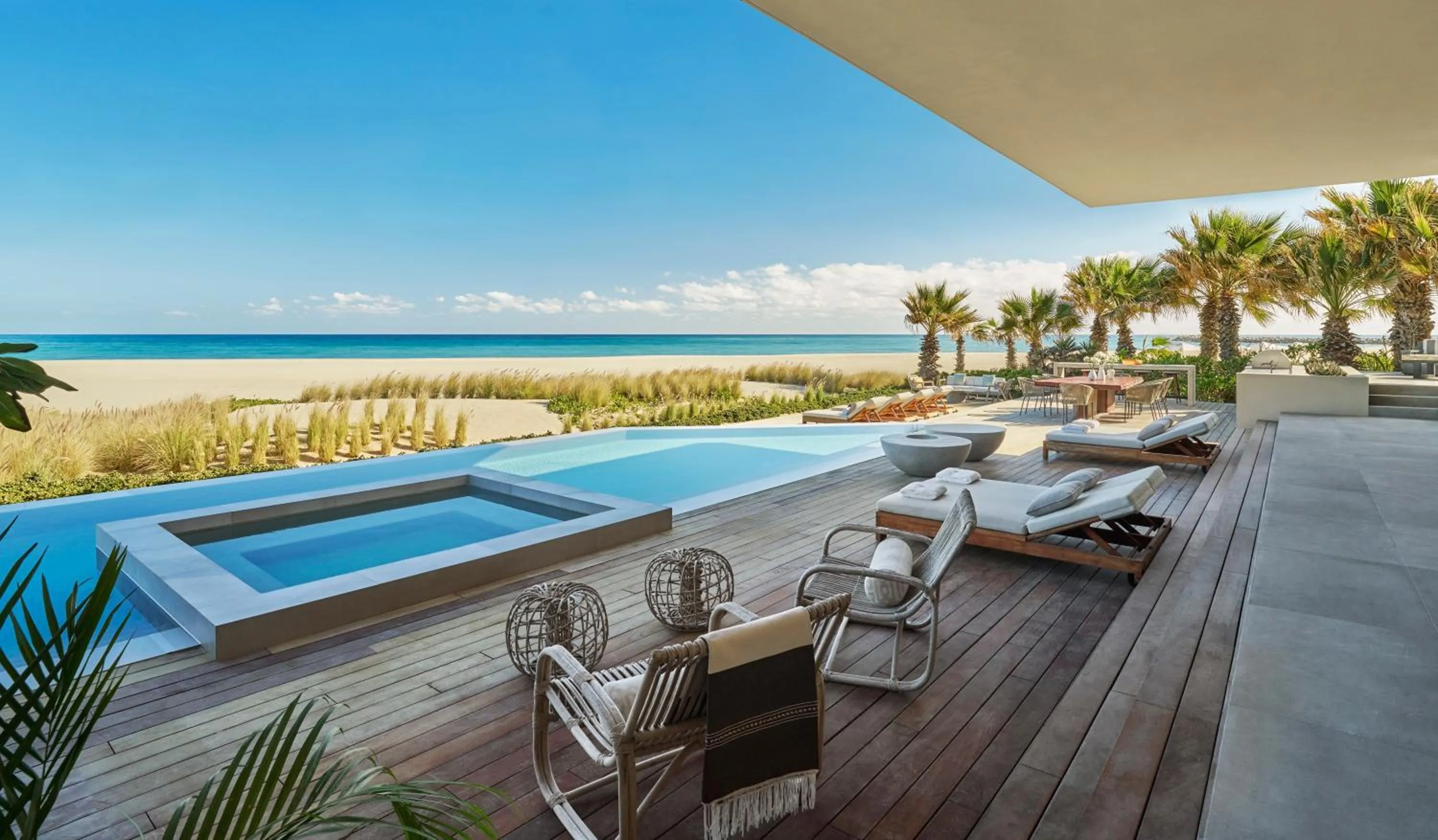 Pool view in Four Seasons Resort Los Cabos