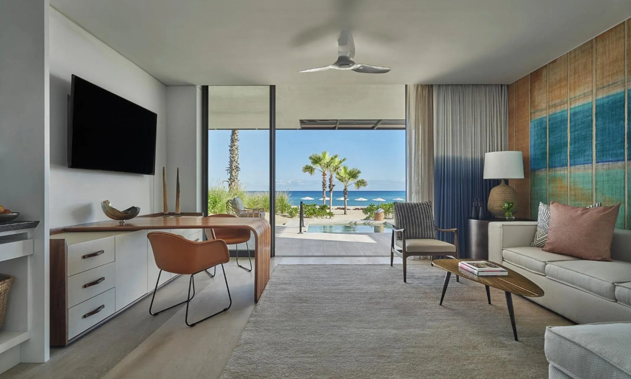 Photo of the whole room in Four Seasons Resort Los Cabos