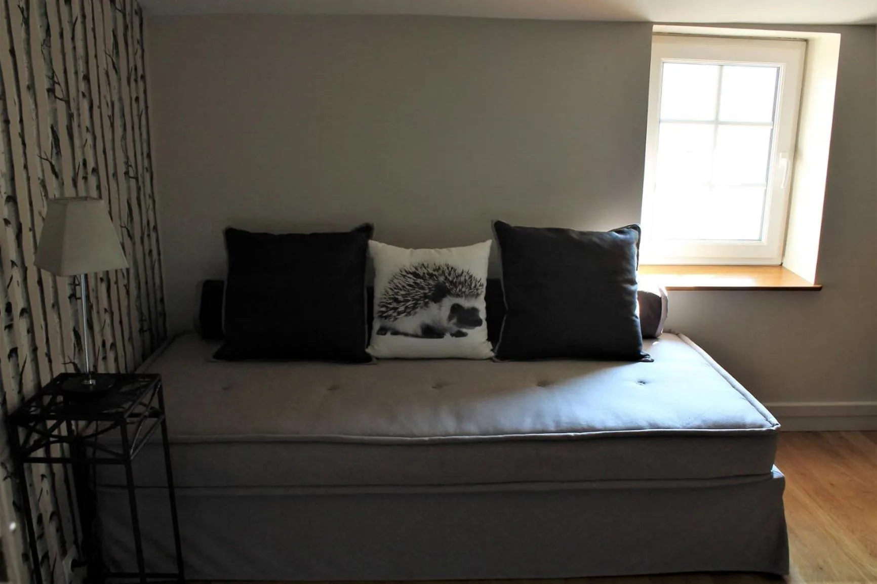 Pivoine et Cerise HOLDING FIVE