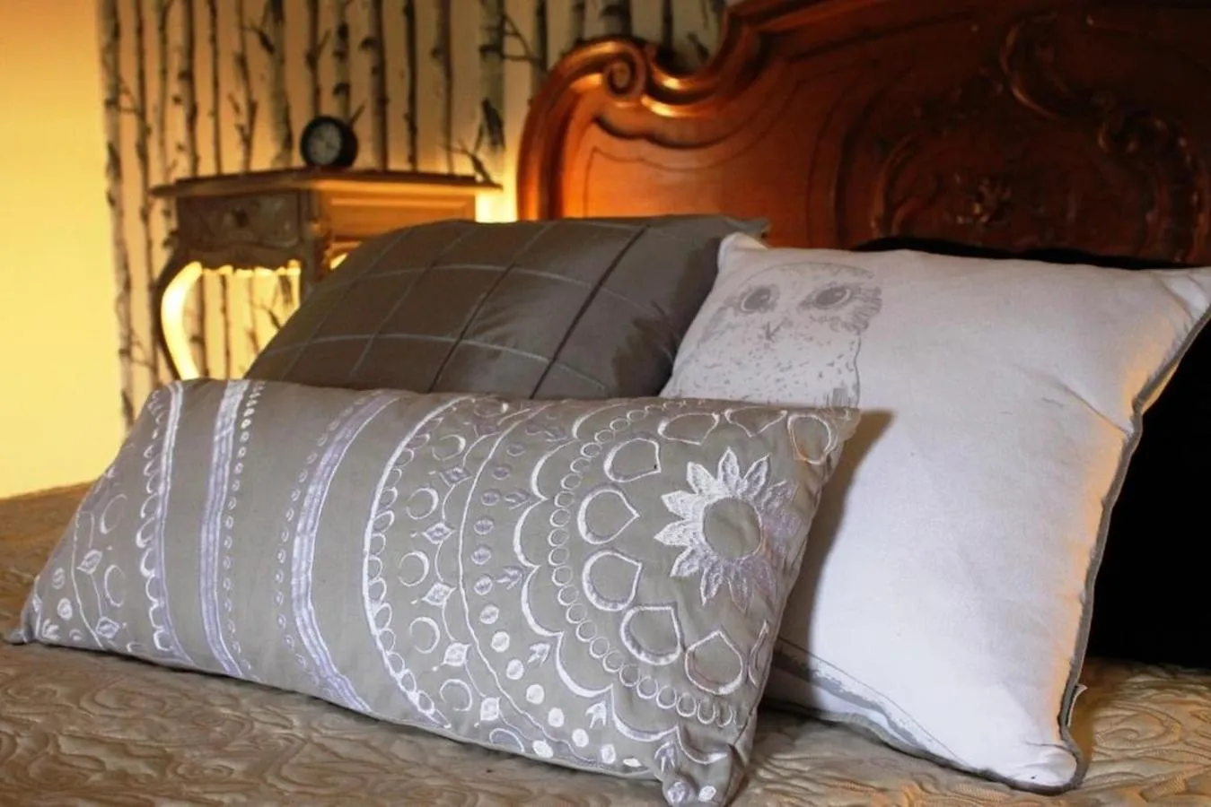 Pivoine et Cerise HOLDING FIVE