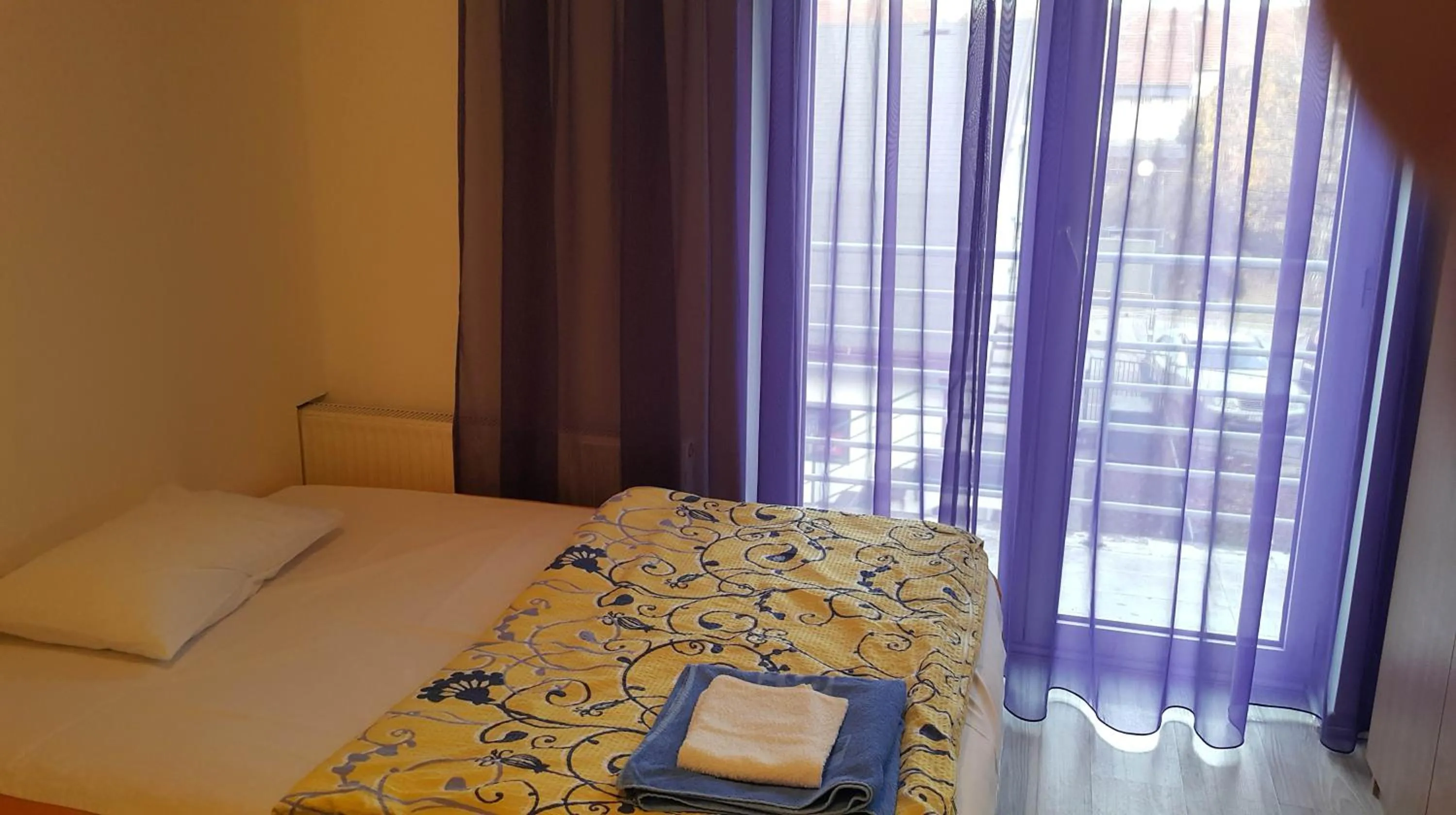Bed in Guest House Boska