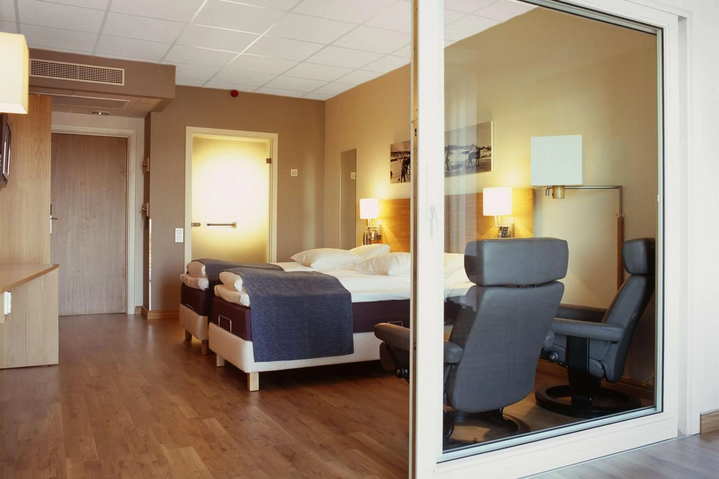 Bedroom, Bed in Scandic Asker