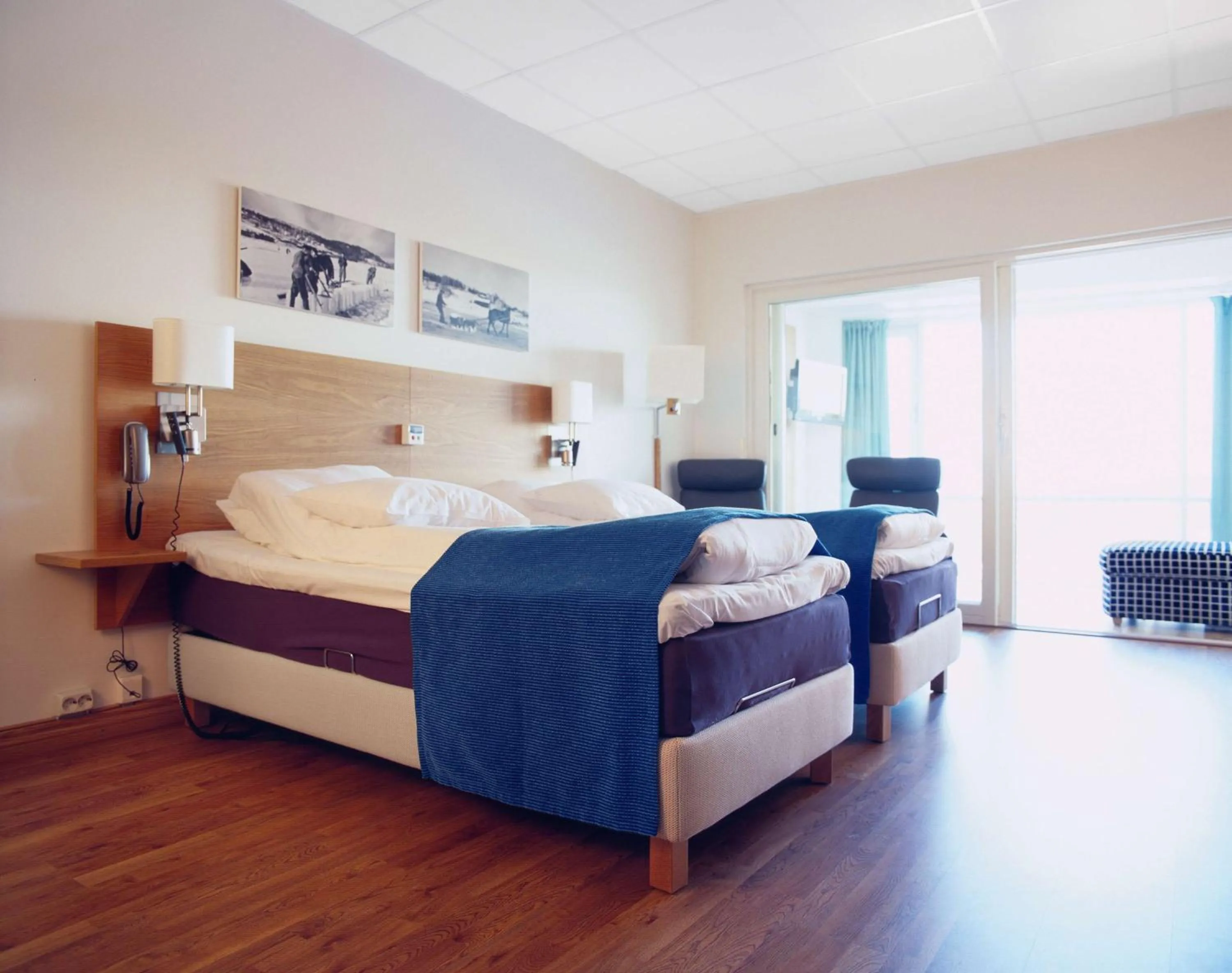 Photo of the whole room, Bed in Scandic Asker