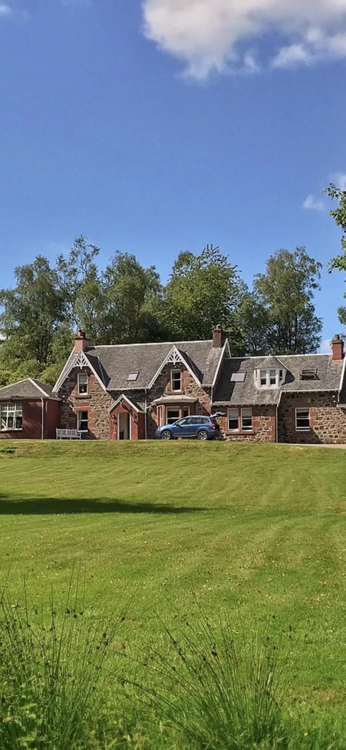 Property building in The West Highland Way Pitches