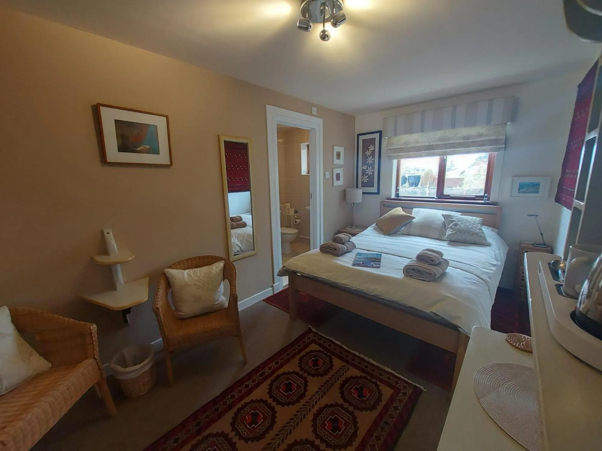 Shower, Bed in Garragh Mhor