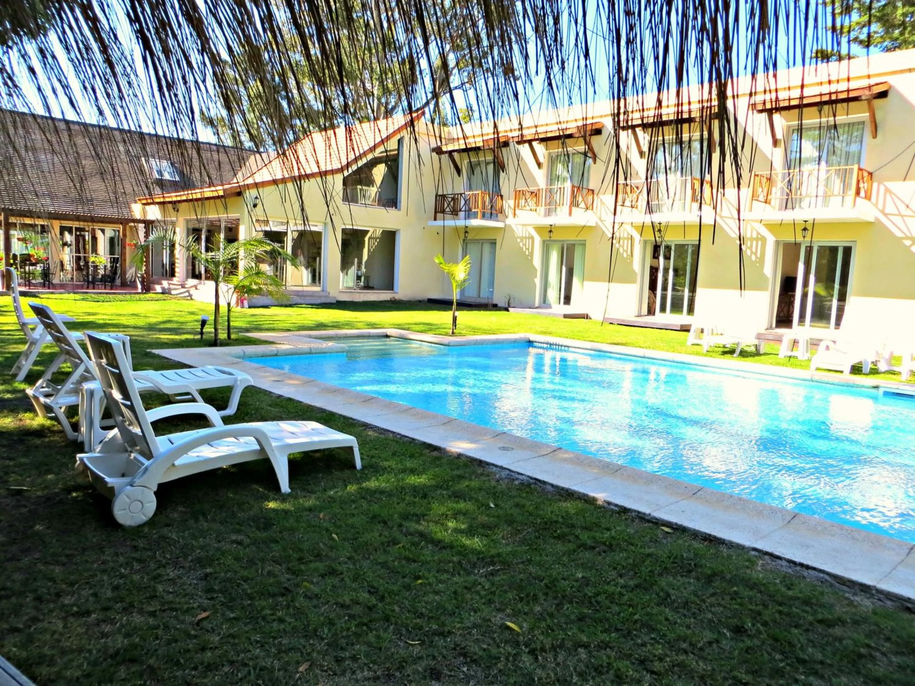 Swimming pool in Petit Chateau Hotel Boutique
