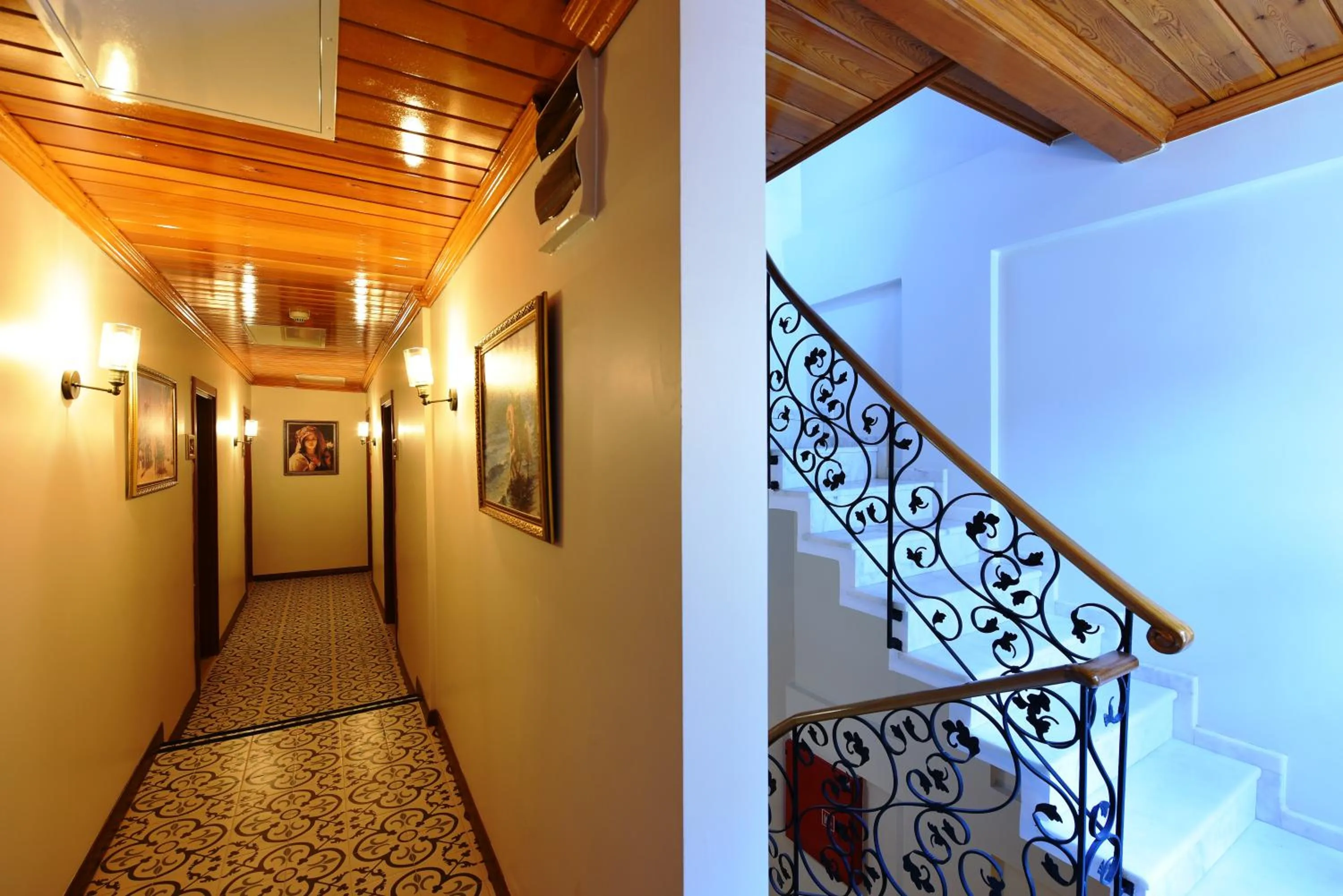 Decorative detail in Elyka Hotel