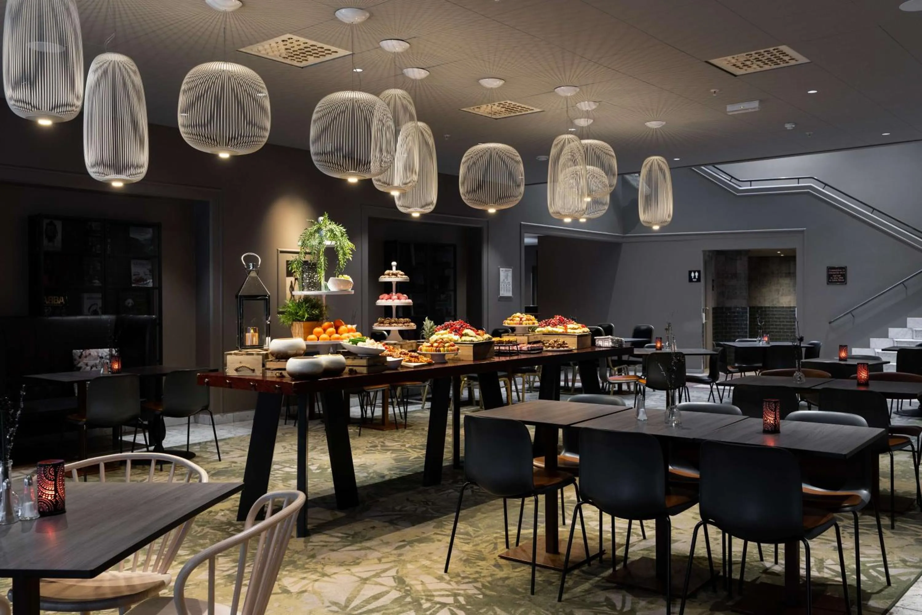 Restaurant/places to eat in Scandic Bergen City