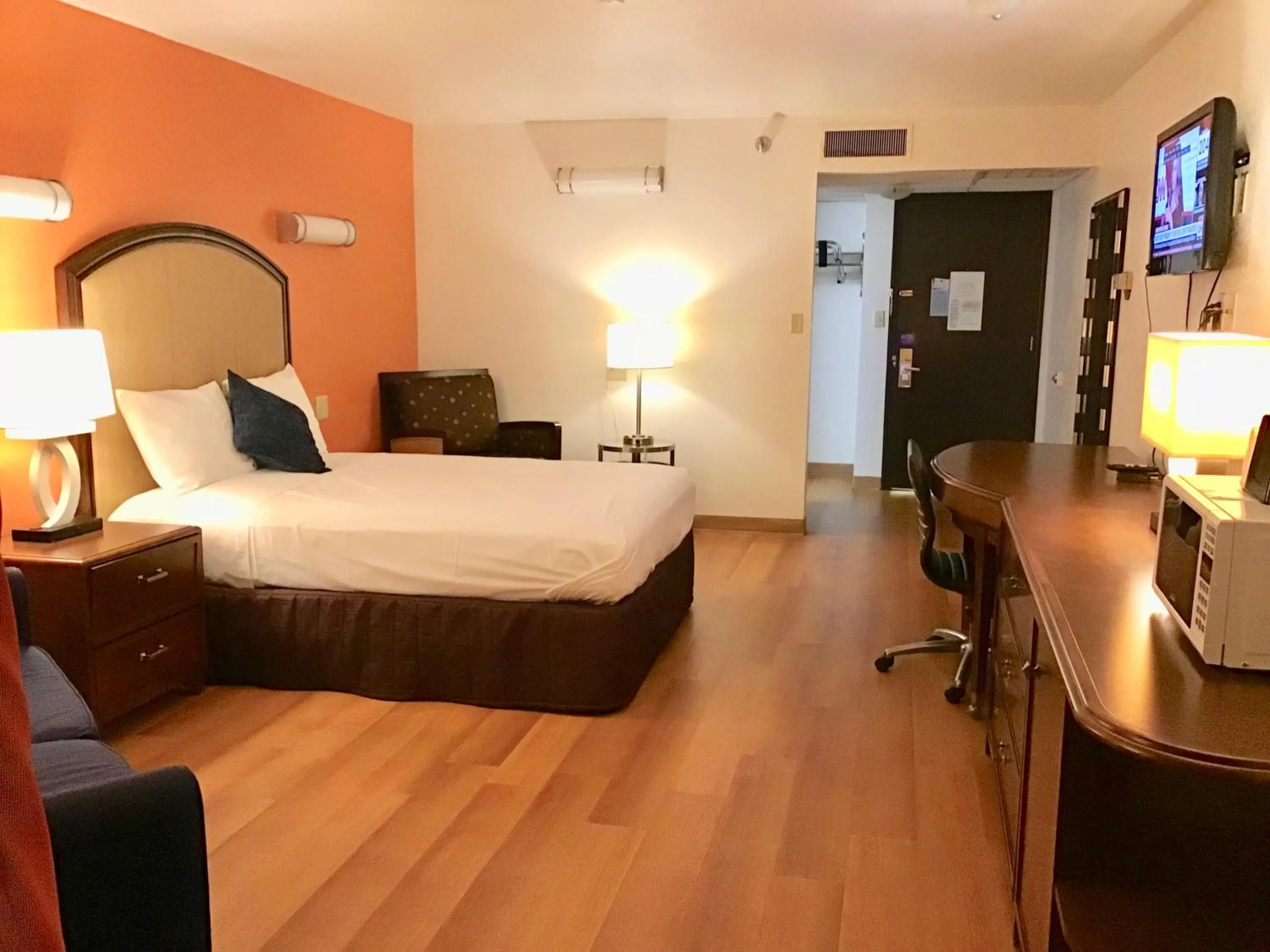 Bed in 7 boutique hotel