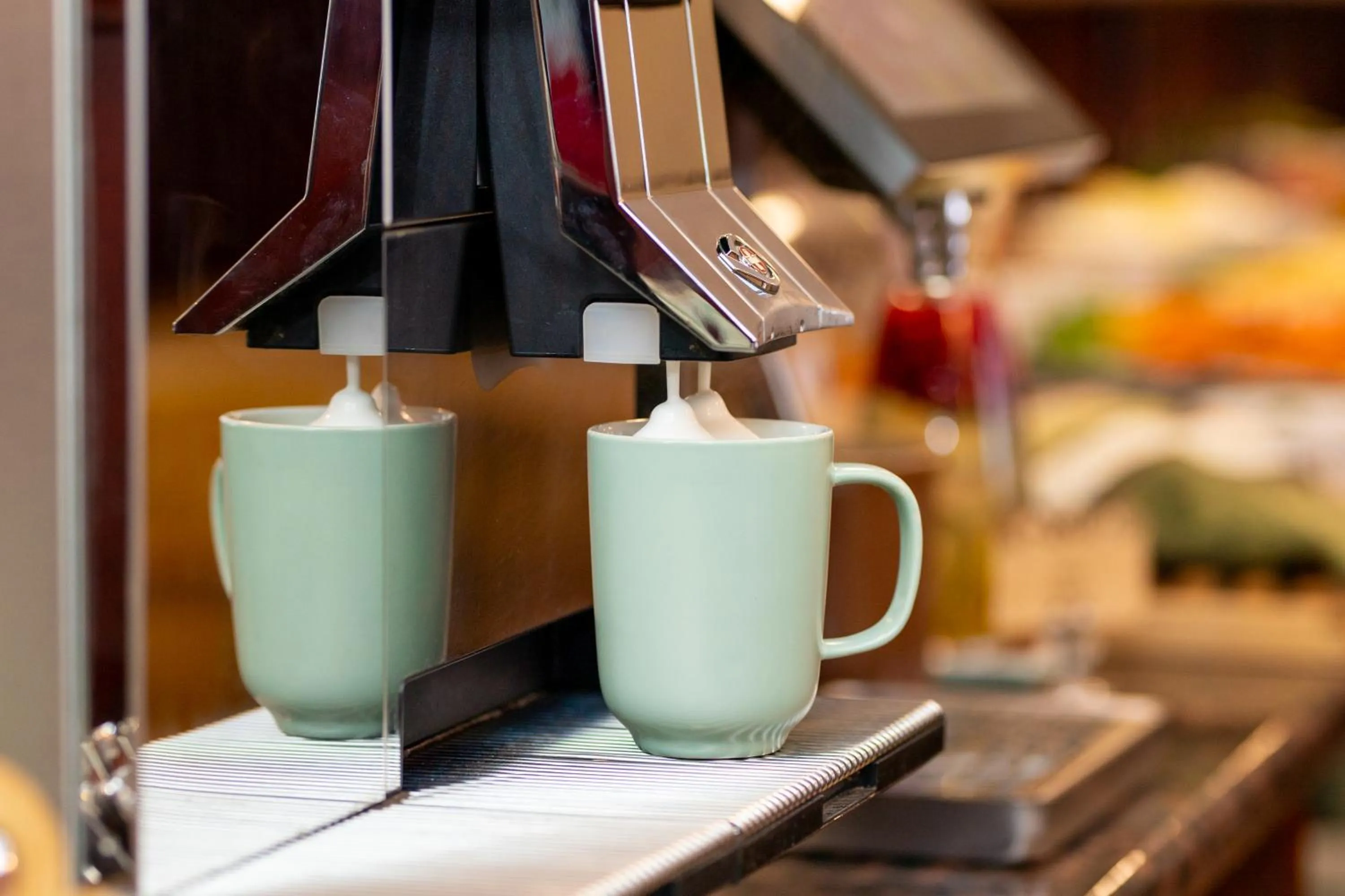 Coffee/tea facilities in Hotel Legend