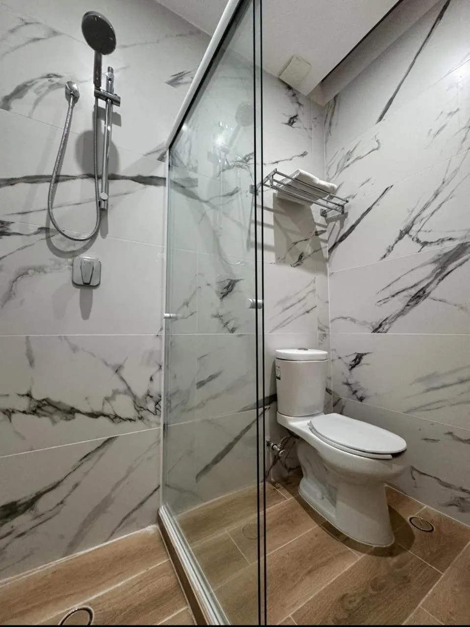 Shower in Hotel Kapu, Puebla