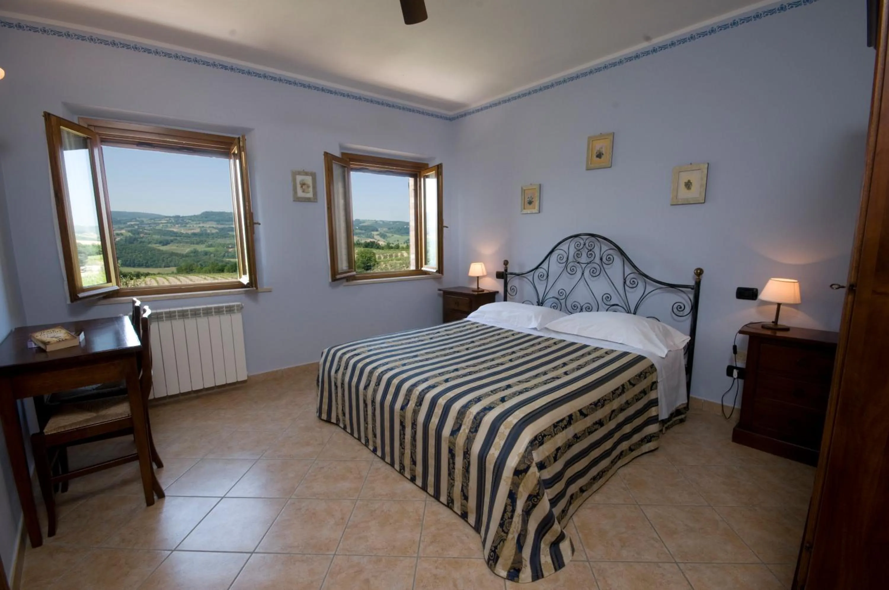 View (from property/room), Bed in Agriturismo Macinatico