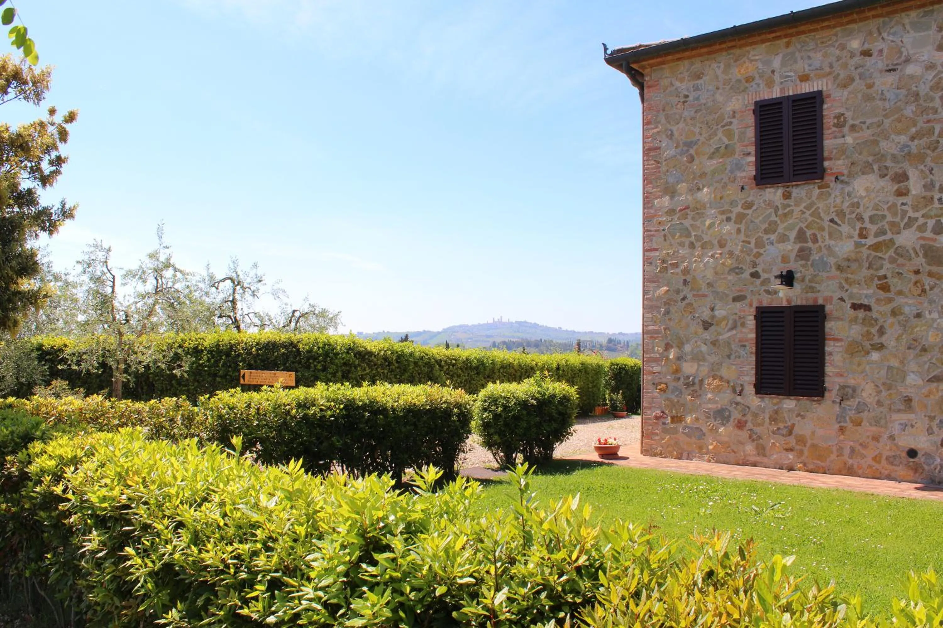 Decorative detail in Agriturismo Macinatico