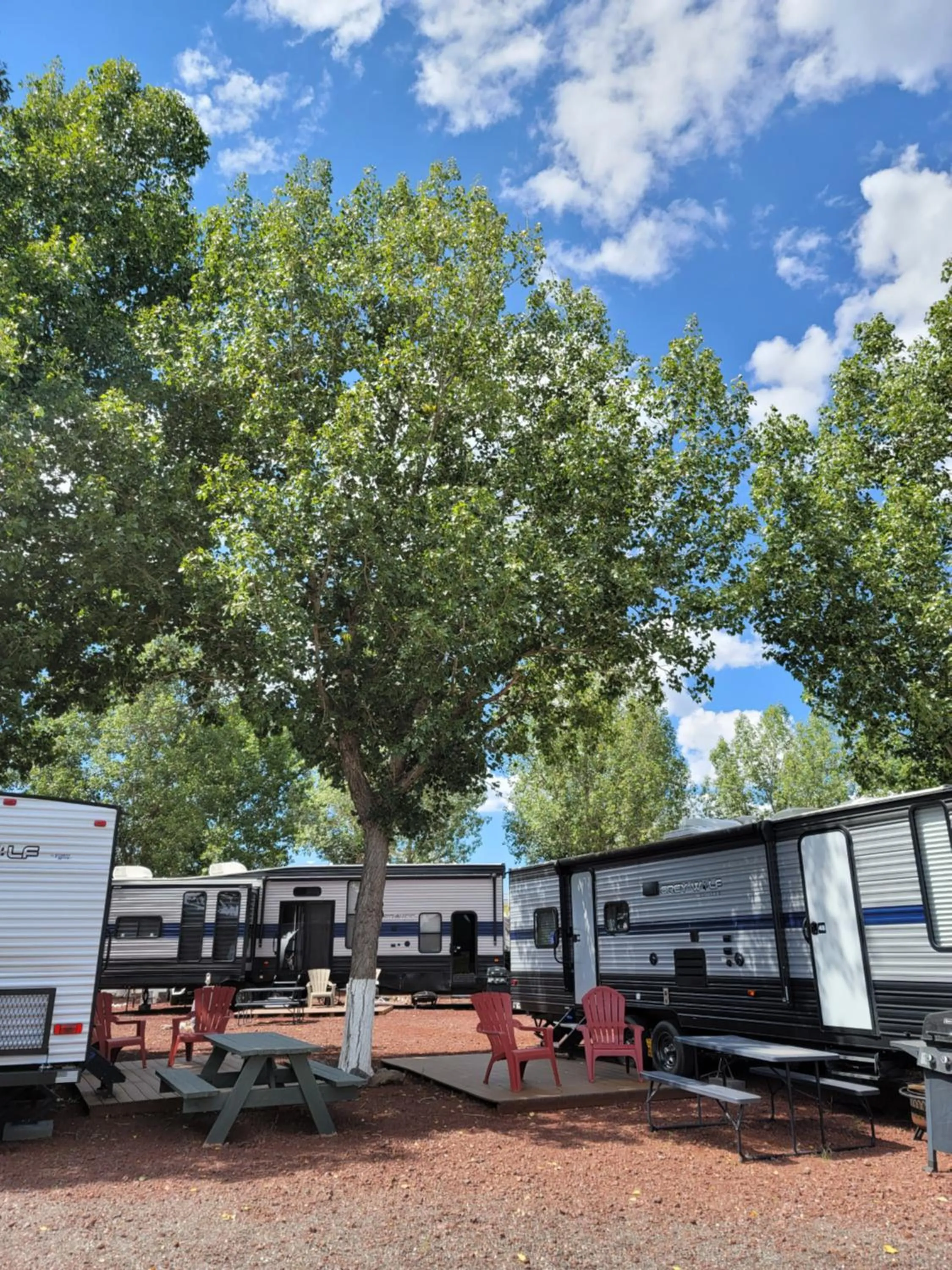 Natural landscape in Grand Canyon RV Glamping