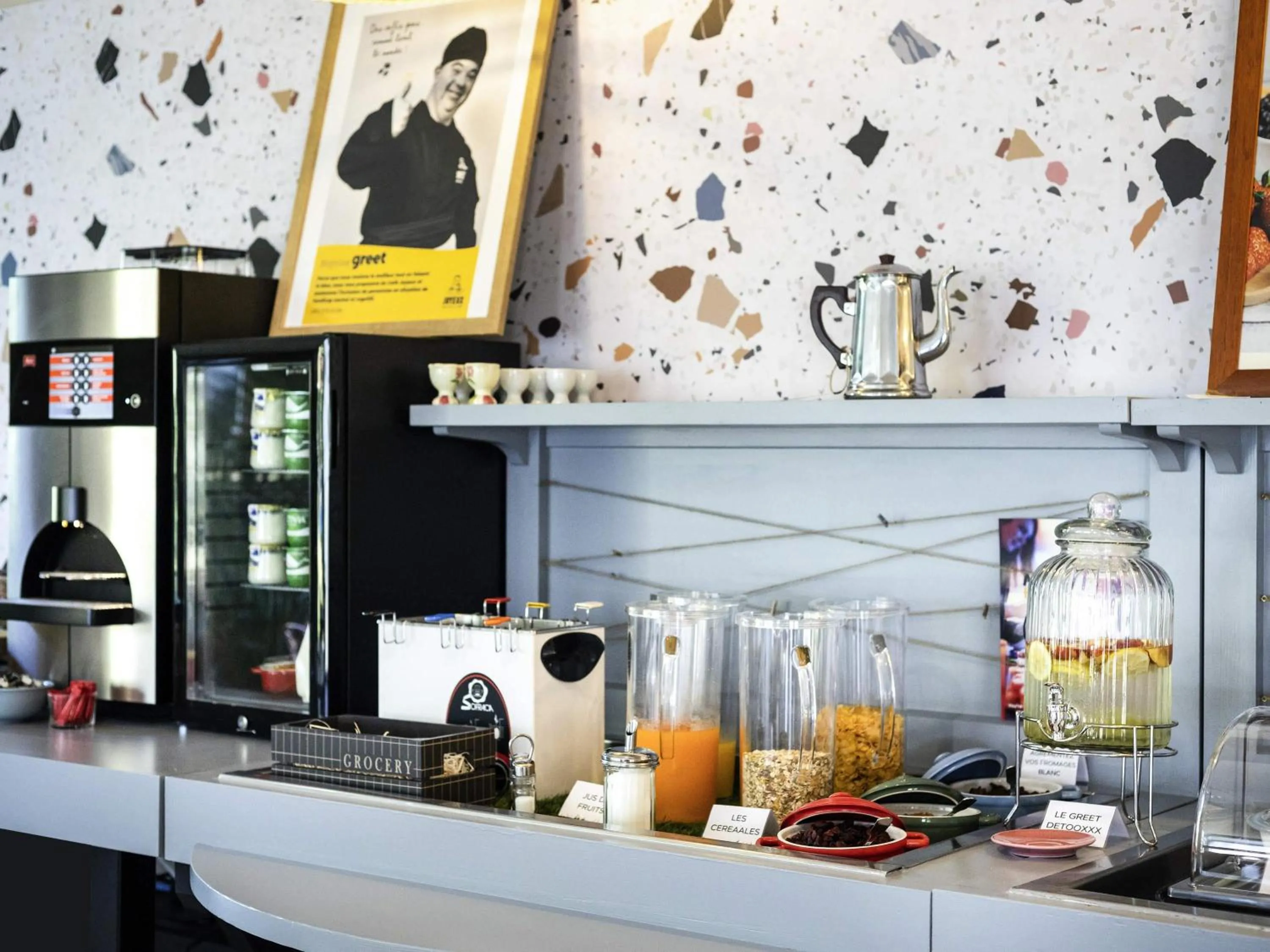 Breakfast in Greet Hôtel Castres Saix