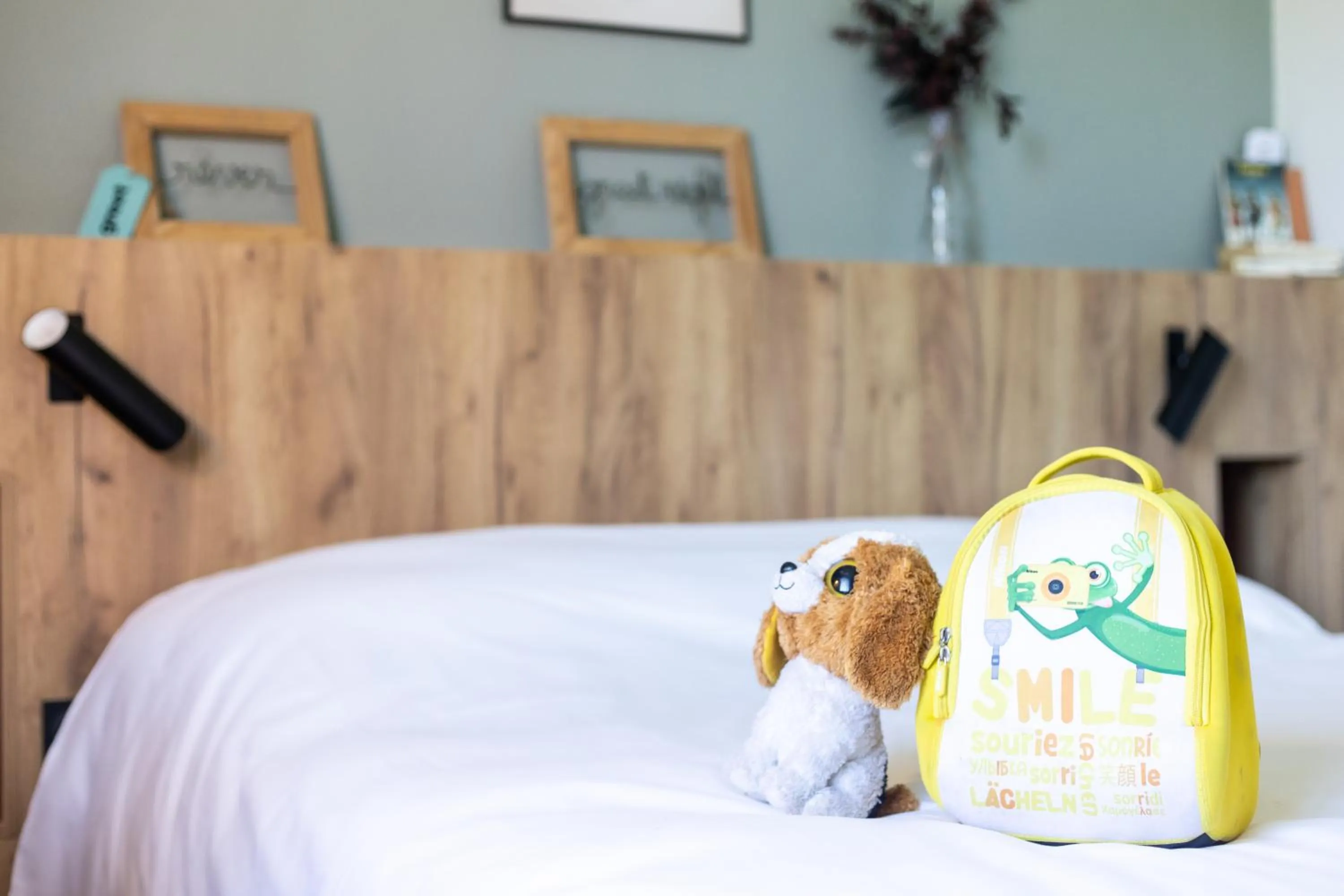 Bedroom, Bed in Greet Hôtel Castres Saix