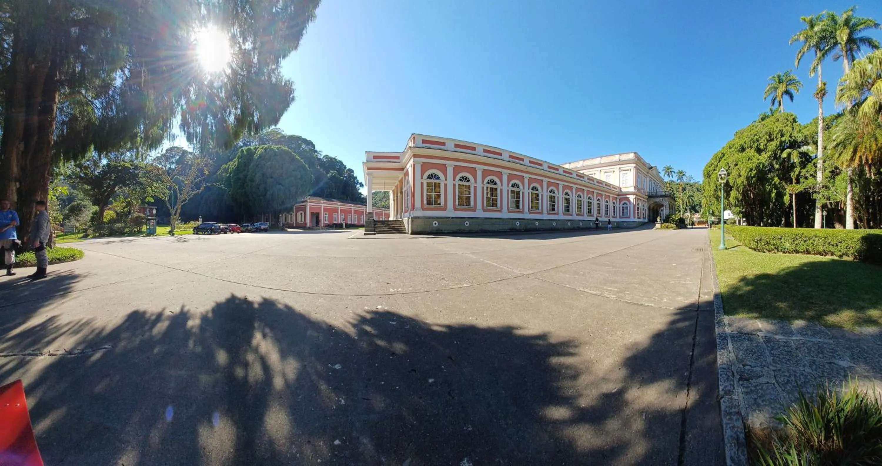 Restaurant/places to eat in Casa no Céu