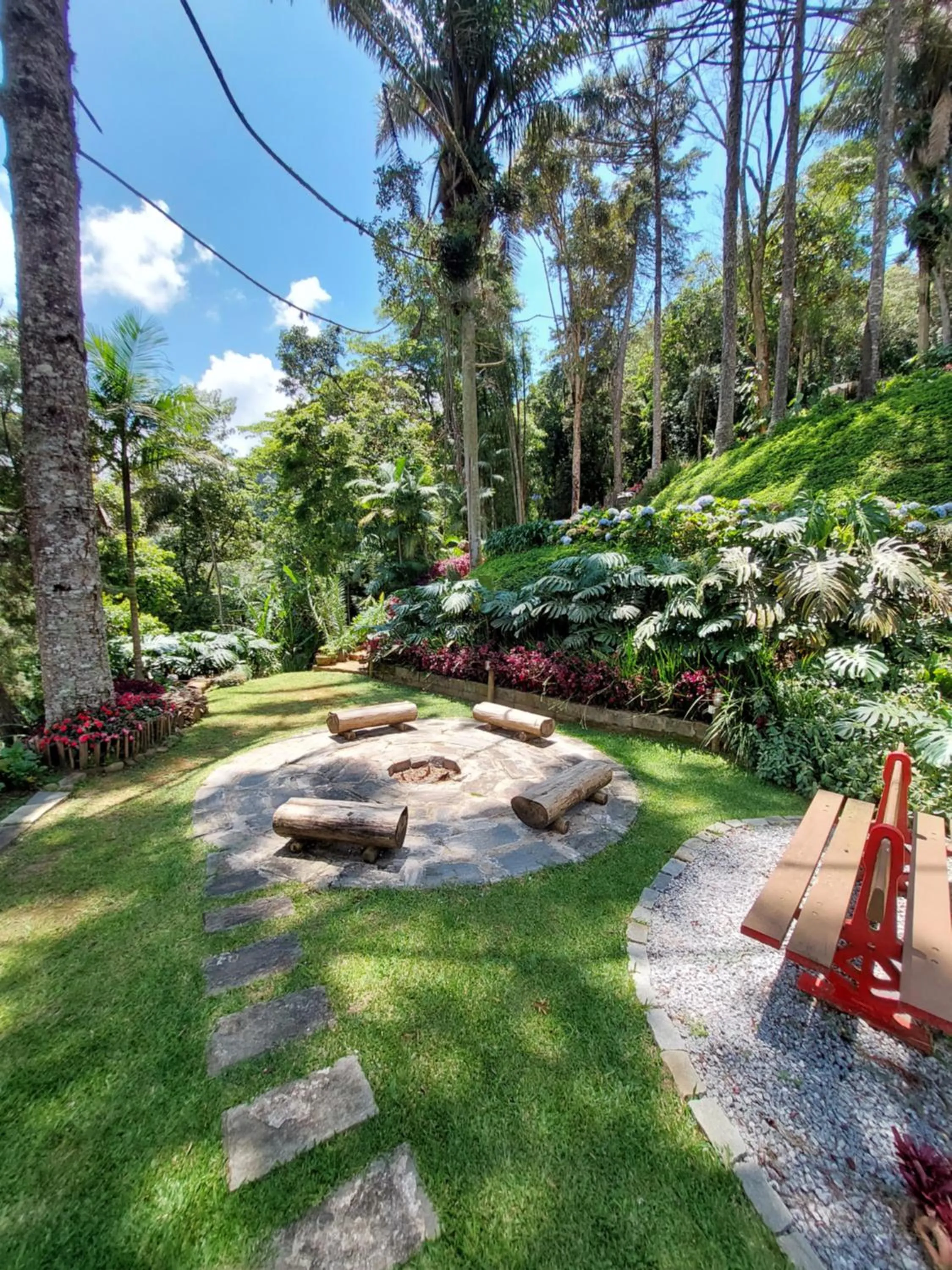 Property building in Casa no Céu