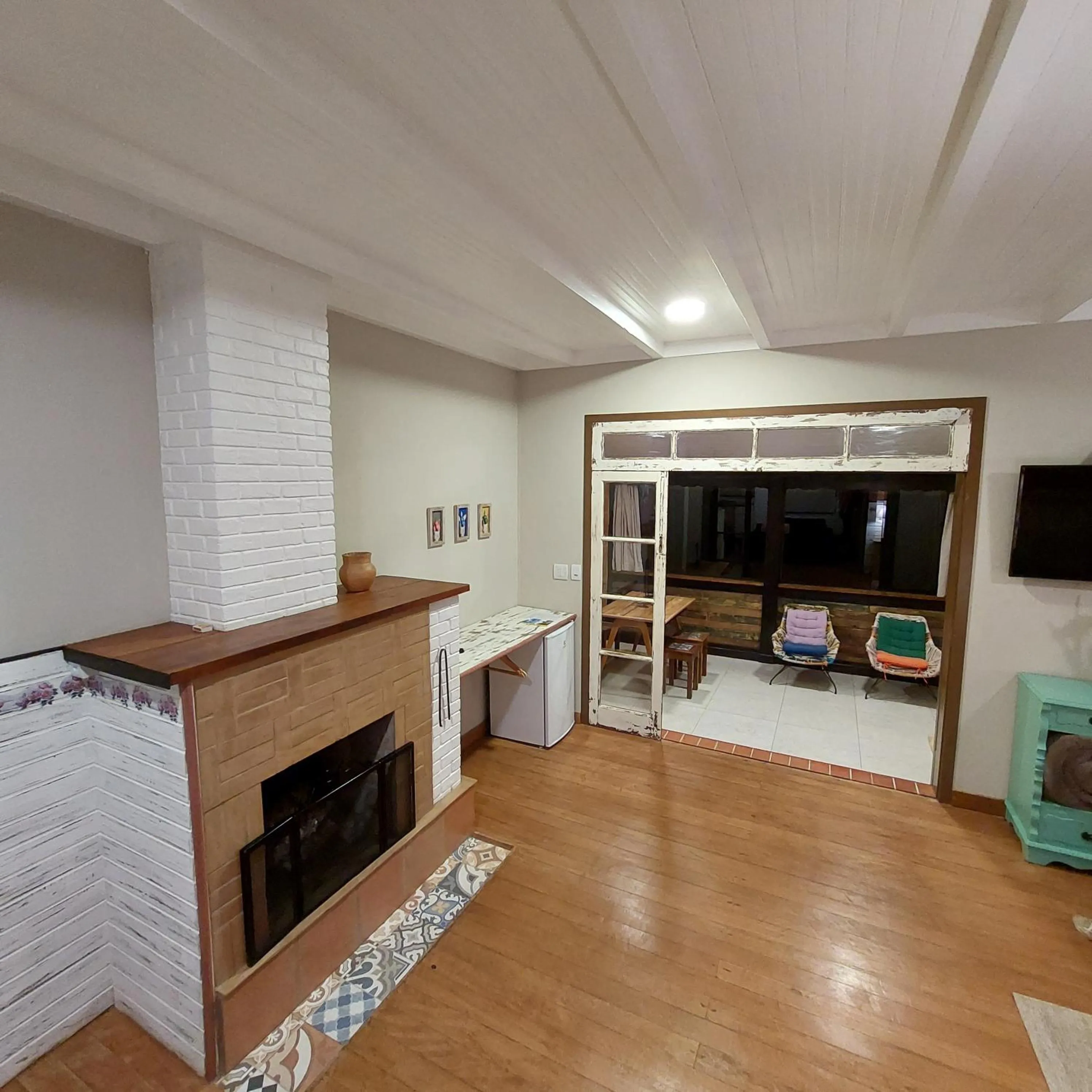 TV and multimedia in Casa no Céu