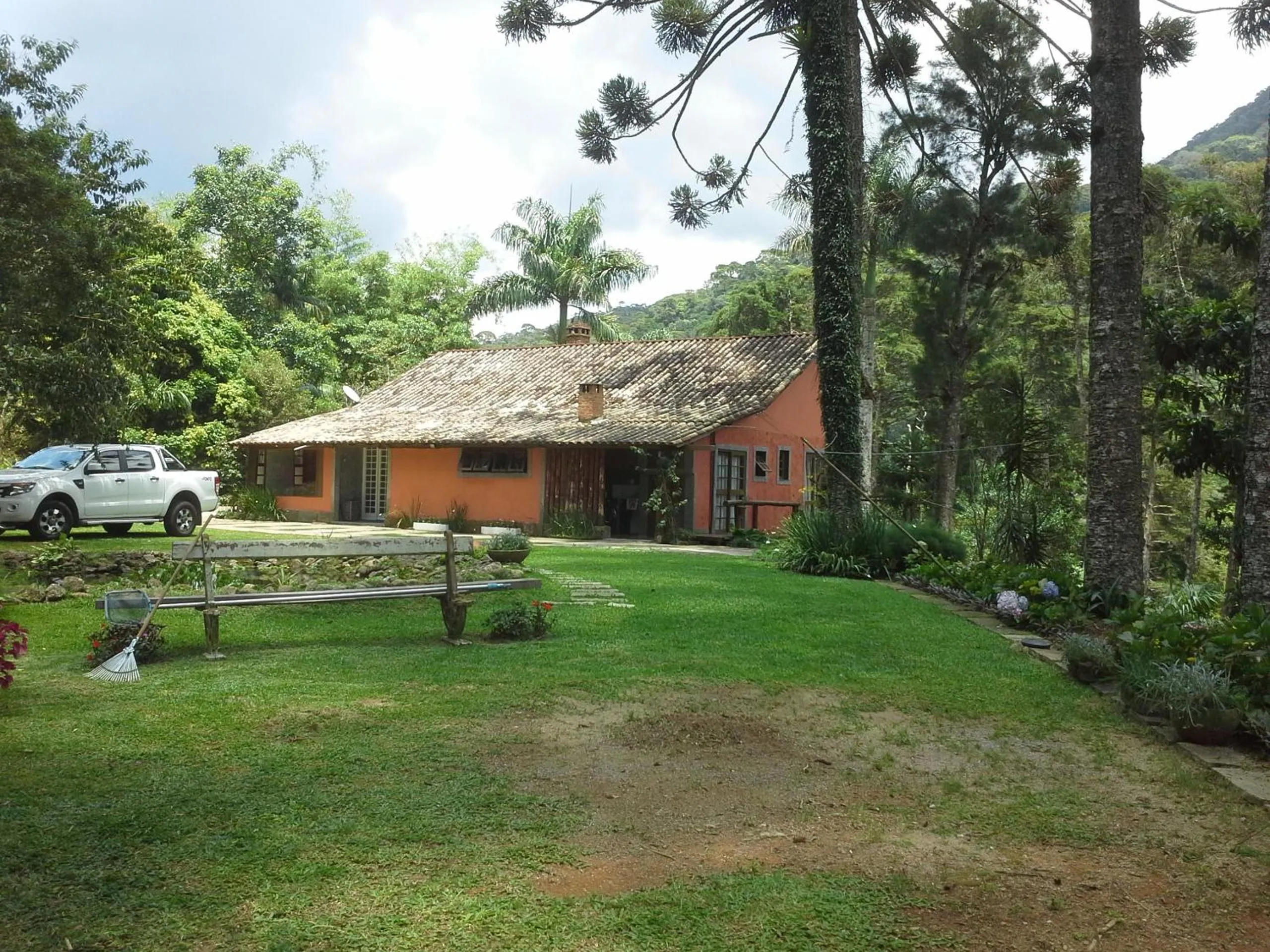 Property building in Casa no Céu