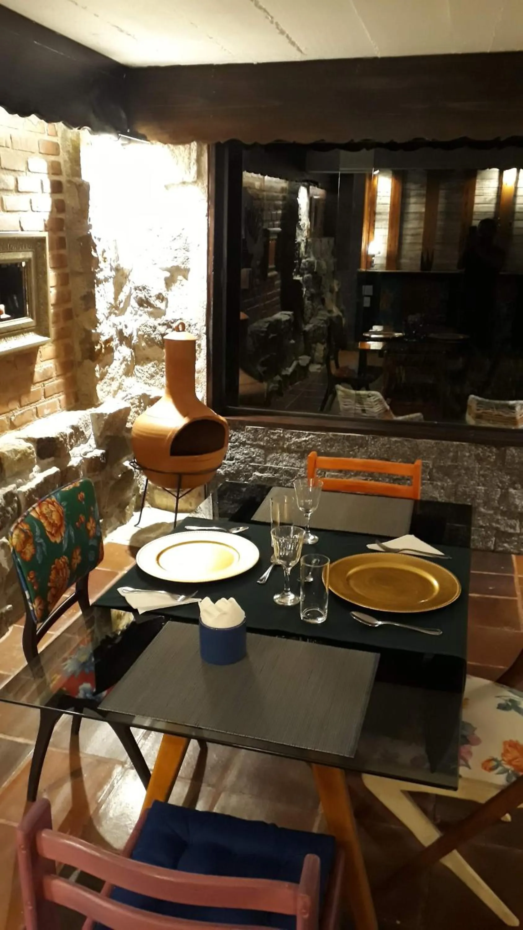 Restaurant/places to eat in Casa no Céu