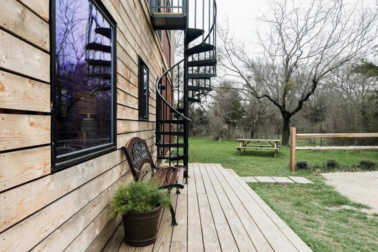 Stunning CargoHome Near Waco, Magnolia and Baylor