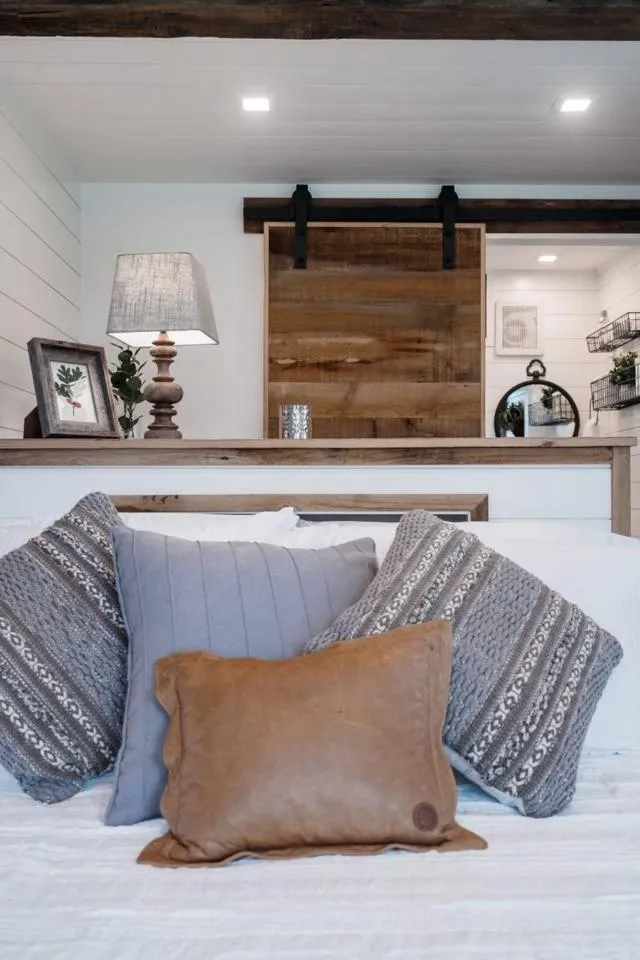 Bed in Stunning CargoHome Near Waco, Magnolia and Baylor