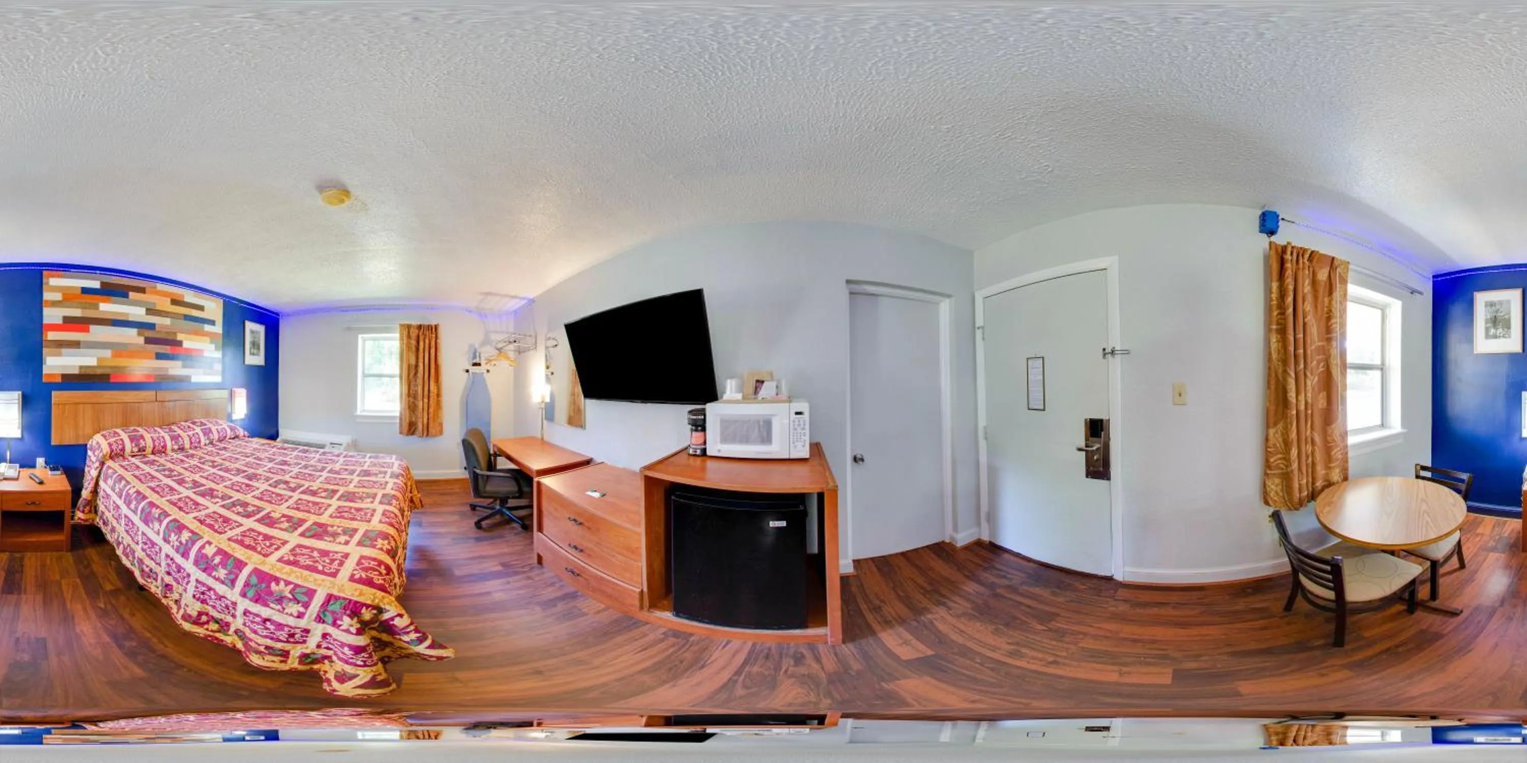 Bed in Scottish Inns Collinsville - Martinsville