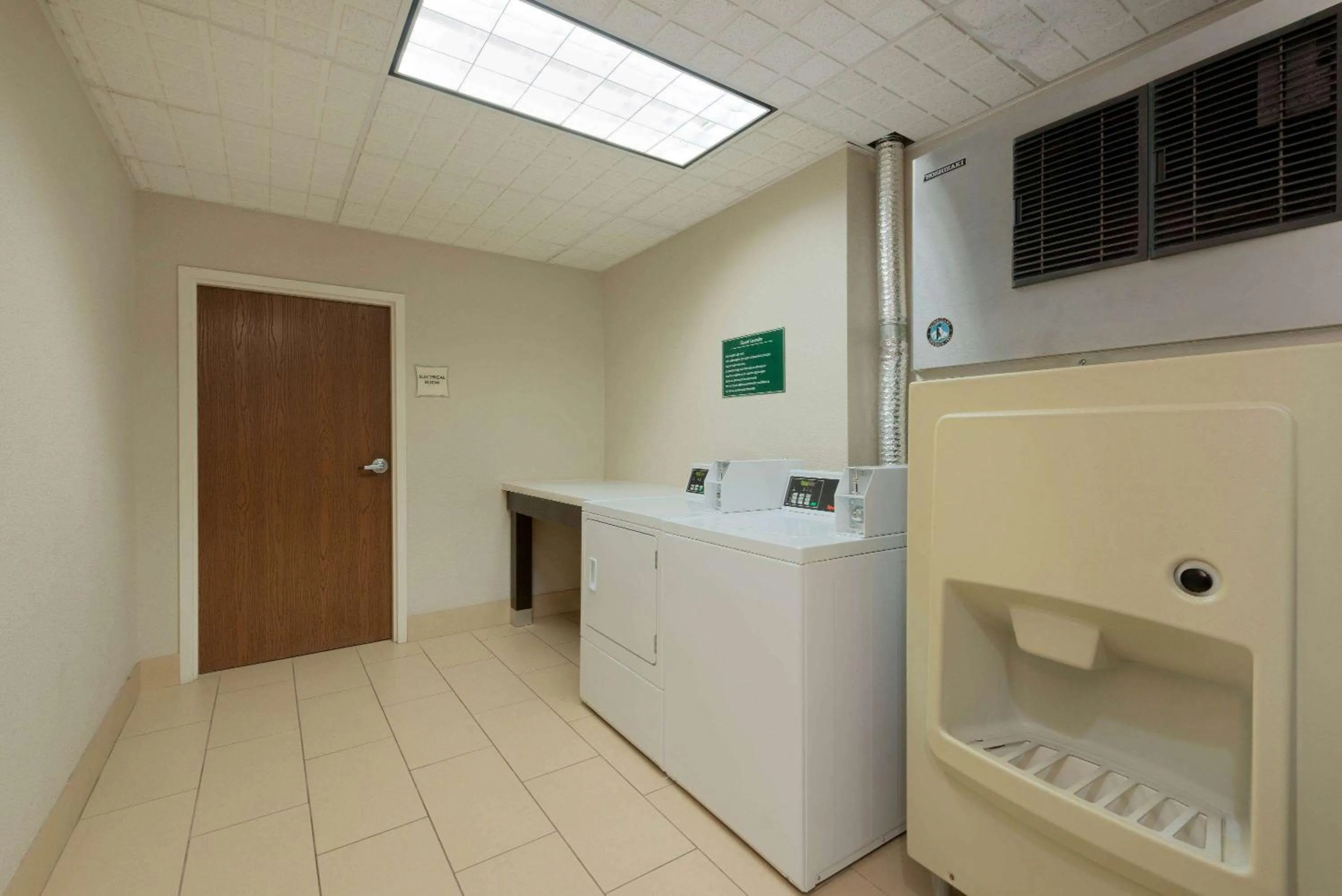 On site in La Quinta by Wyndham Columbus - Grove City