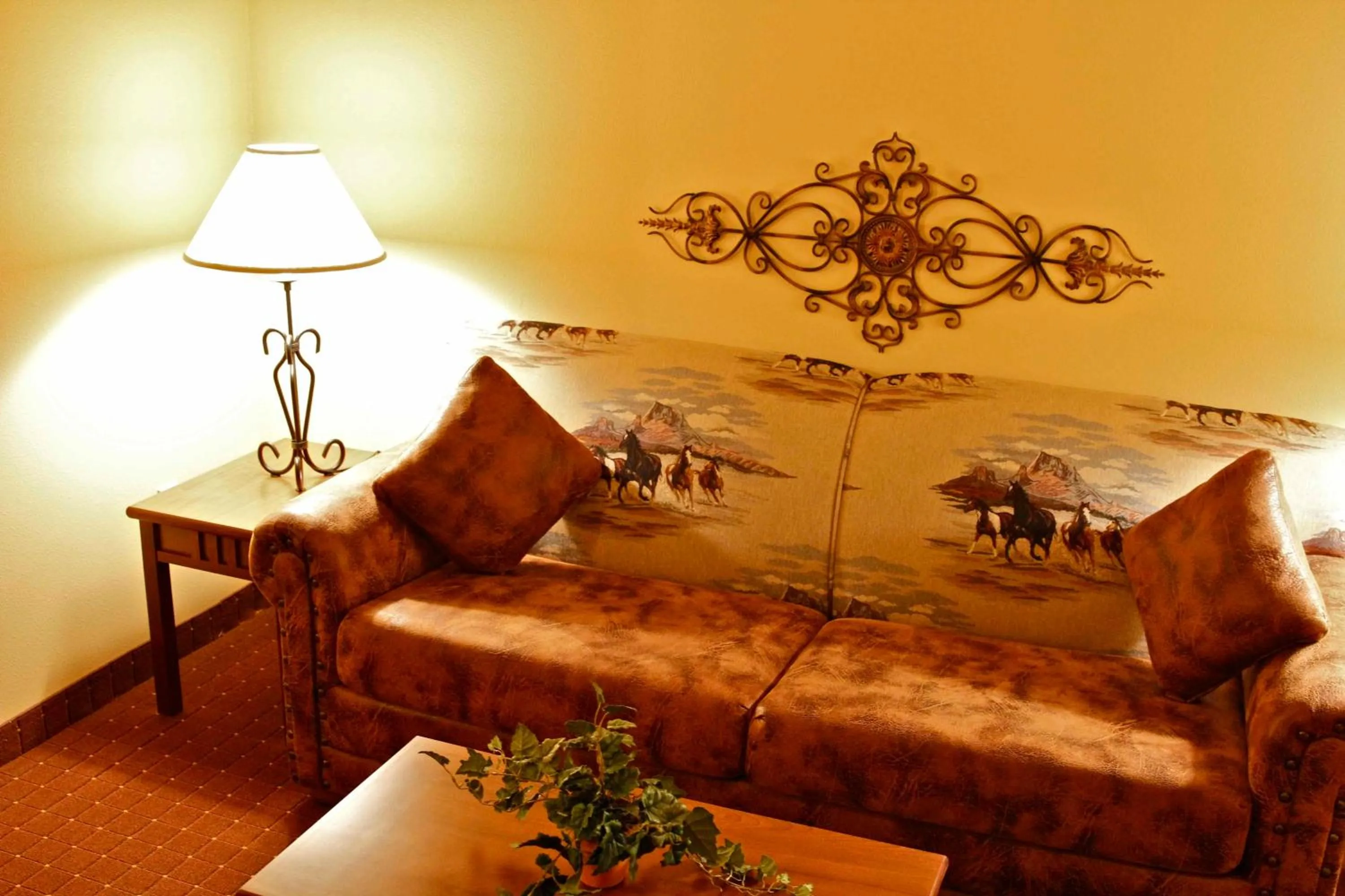 Living room in Arbuckle Lodge Gillette