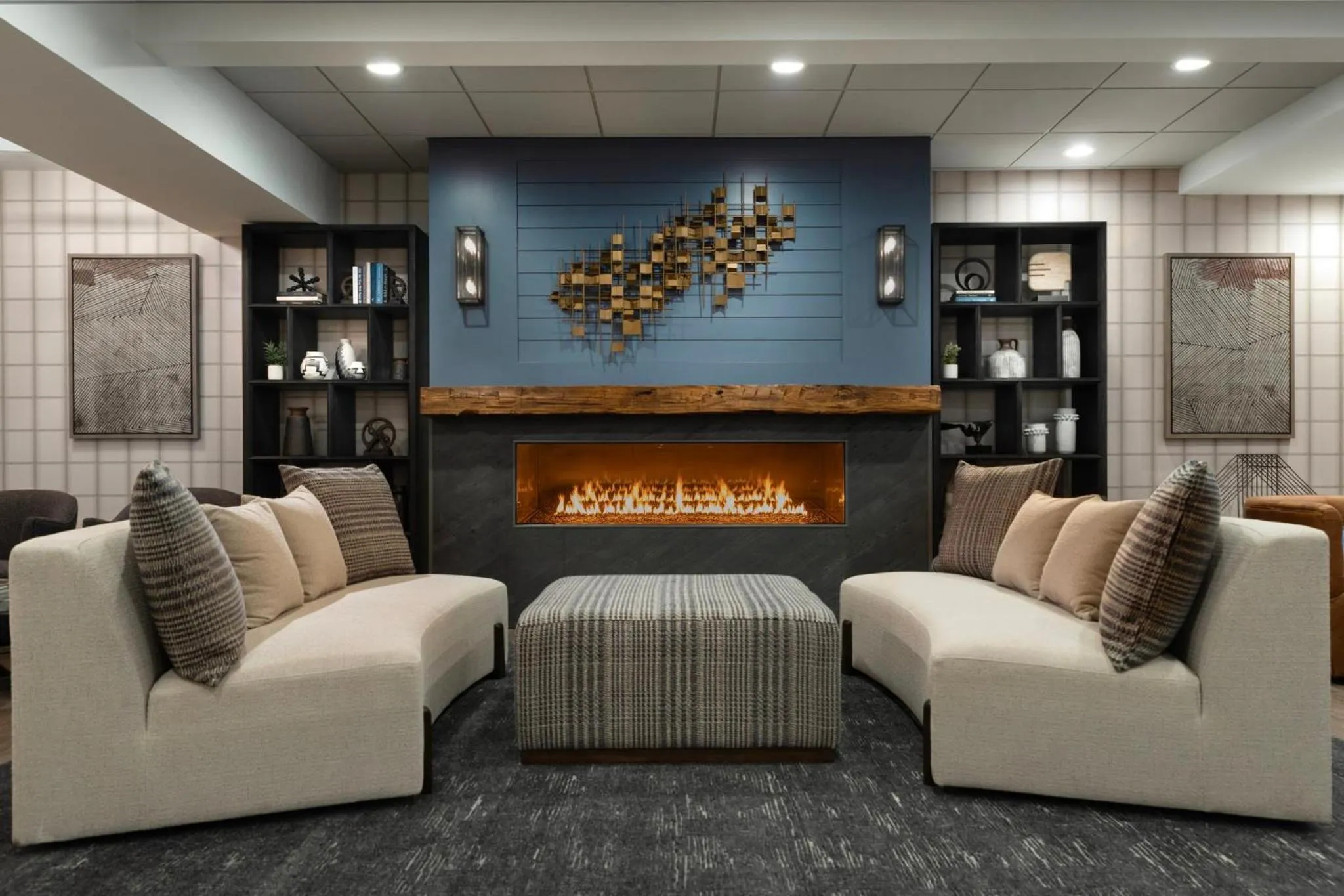 Property building in La Quinta by Wyndham St. Albans