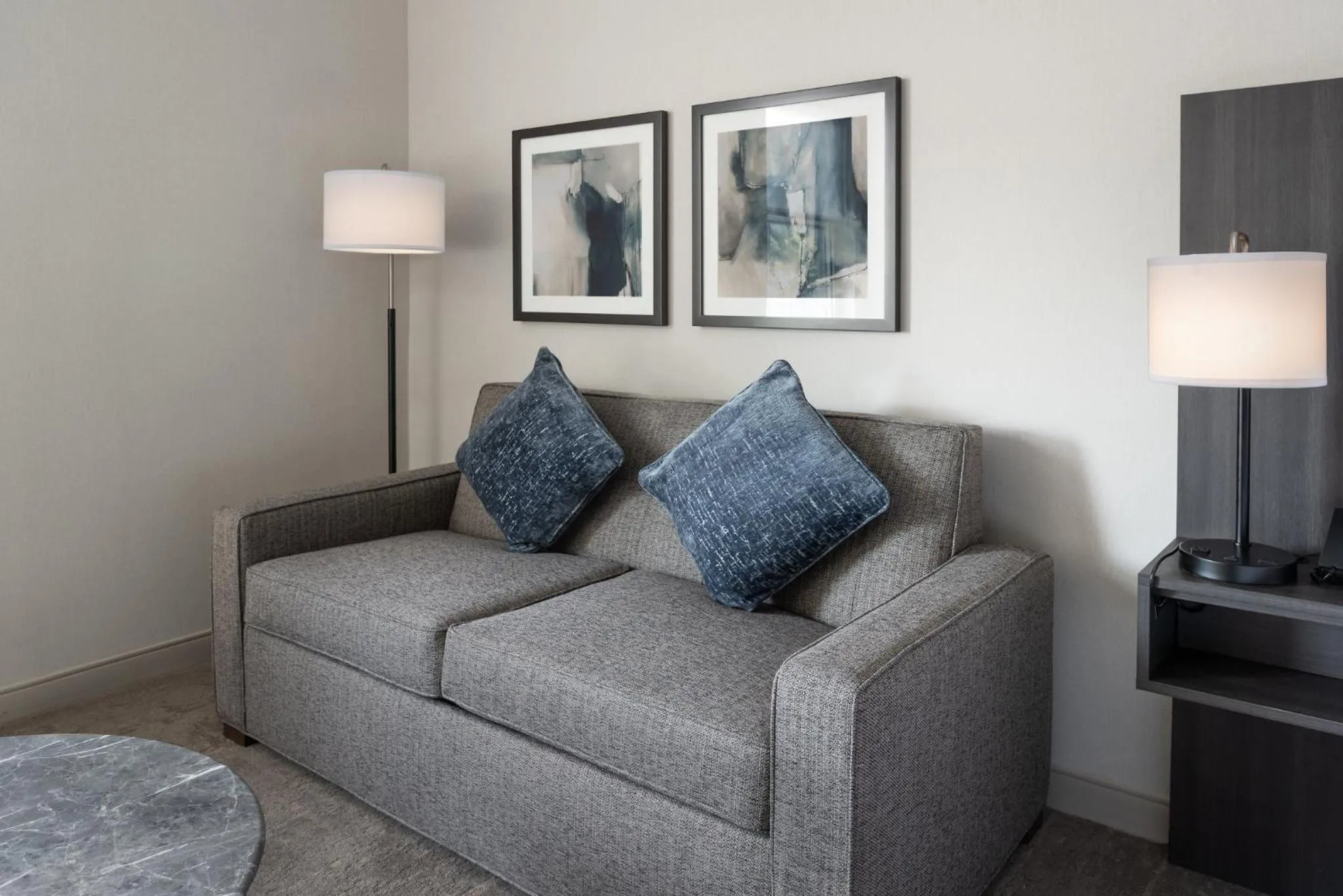 Photo of the whole room in La Quinta by Wyndham St. Albans