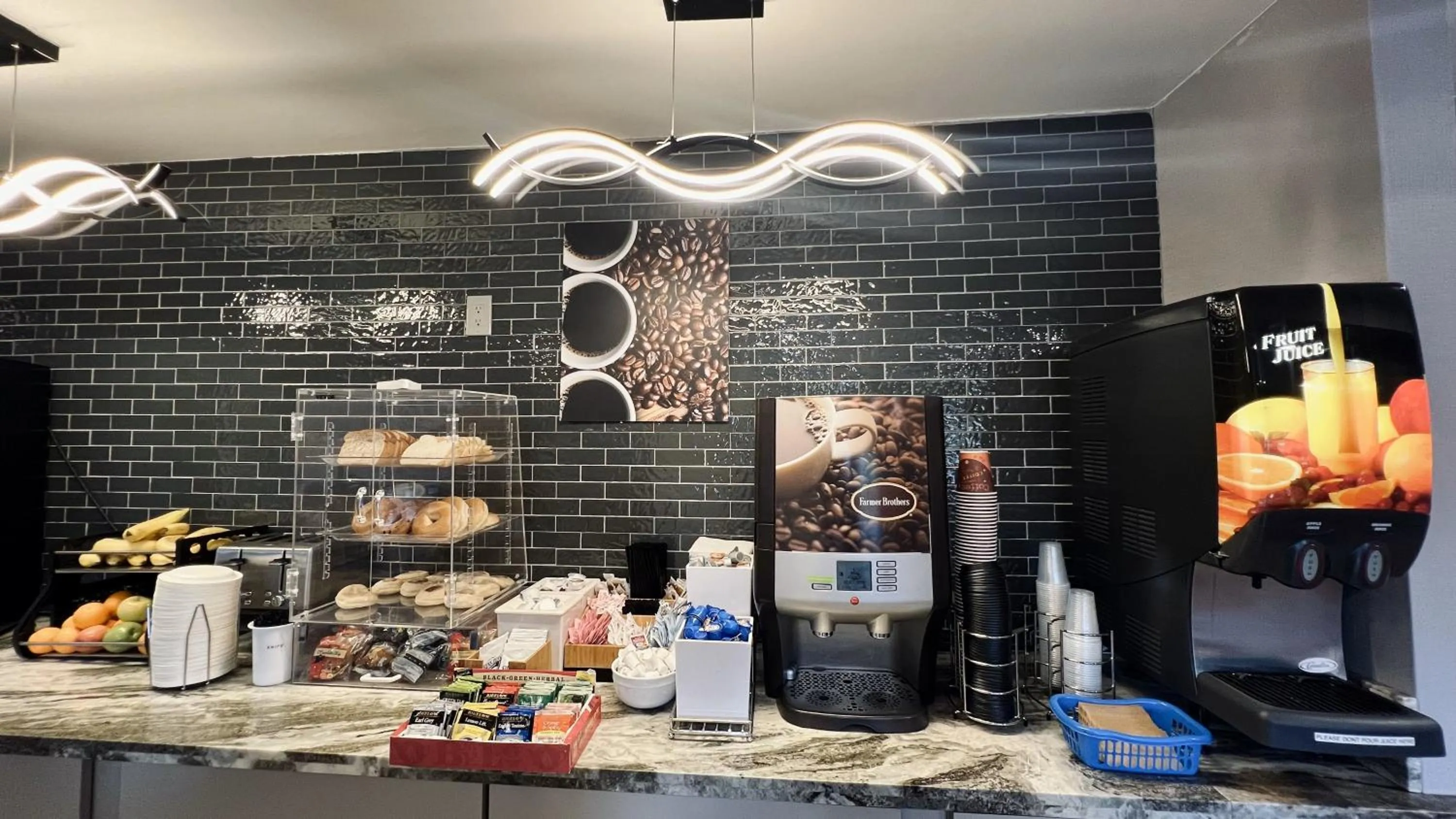 Breakfast in La Quinta Inn by Wyndham Sheboygan